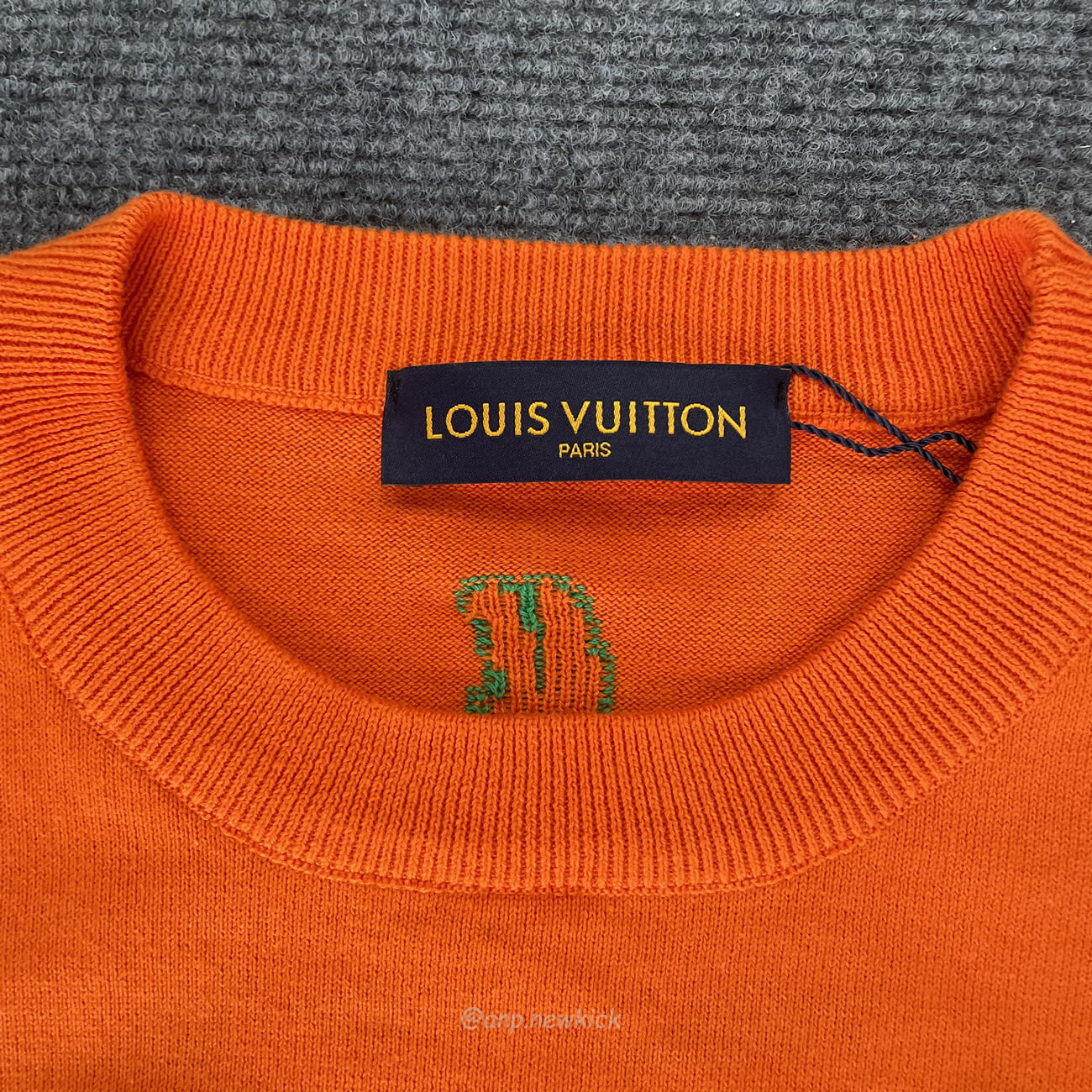 Louis Vuitton Short Sleeved Cotton Crewneck Orange Fw24 (13) - www.newkick.org Louis Vuitton Short Sleeved Cotton Crewneck Orange Fw24 (13) - www.newkick.org