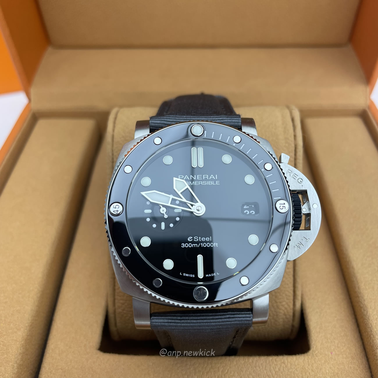 Panerai Luminor Submersible Pam1289 (8) - www.newkick.org Panerai Luminor Submersible Pam1289 (8) - www.newkick.org