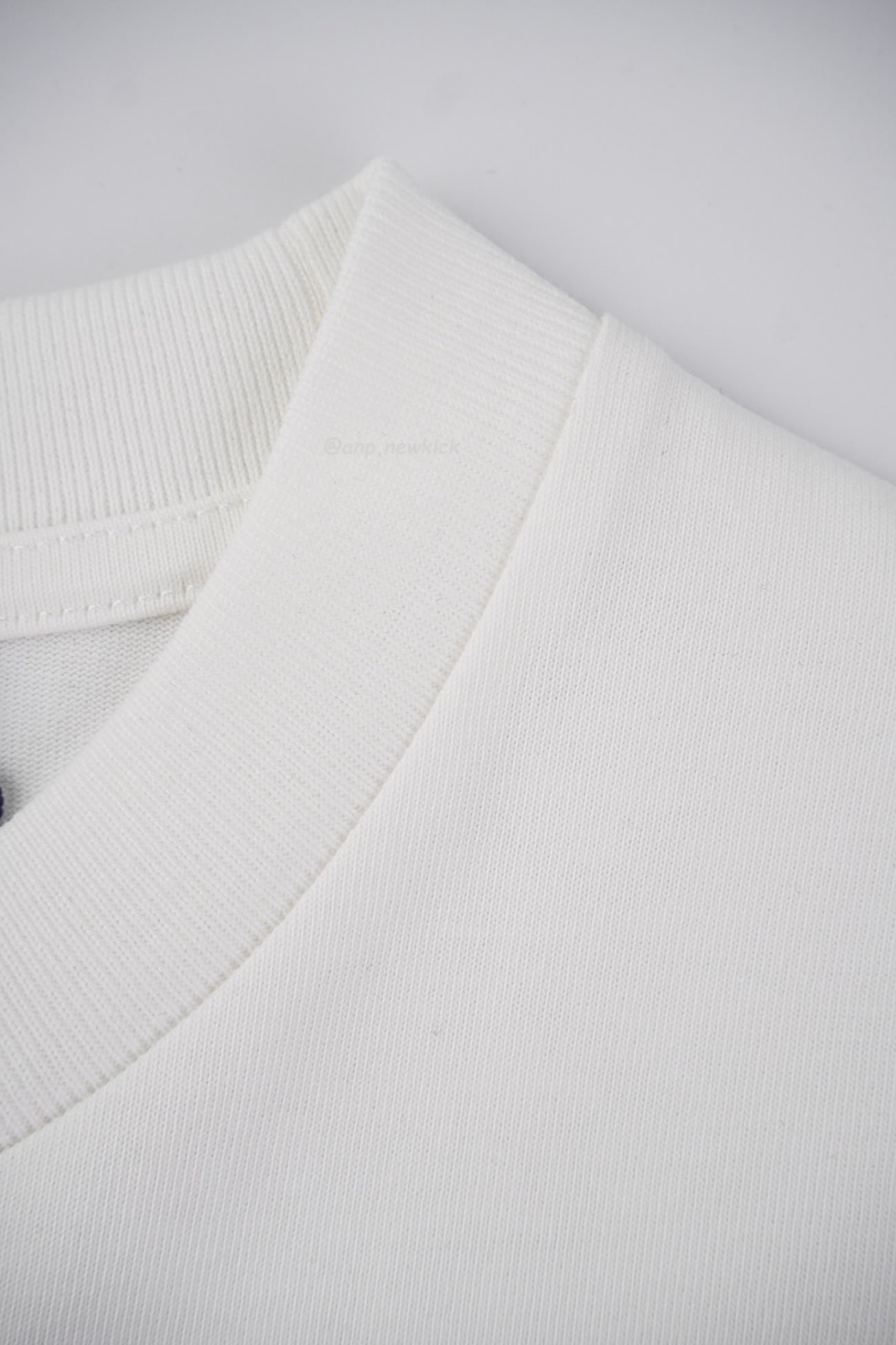 Louis Vuitton 24 Fw Pocket T Shirt (4) - www.newkick.org Louis Vuitton 24 Fw Pocket T Shirt (4) - www.newkick.org