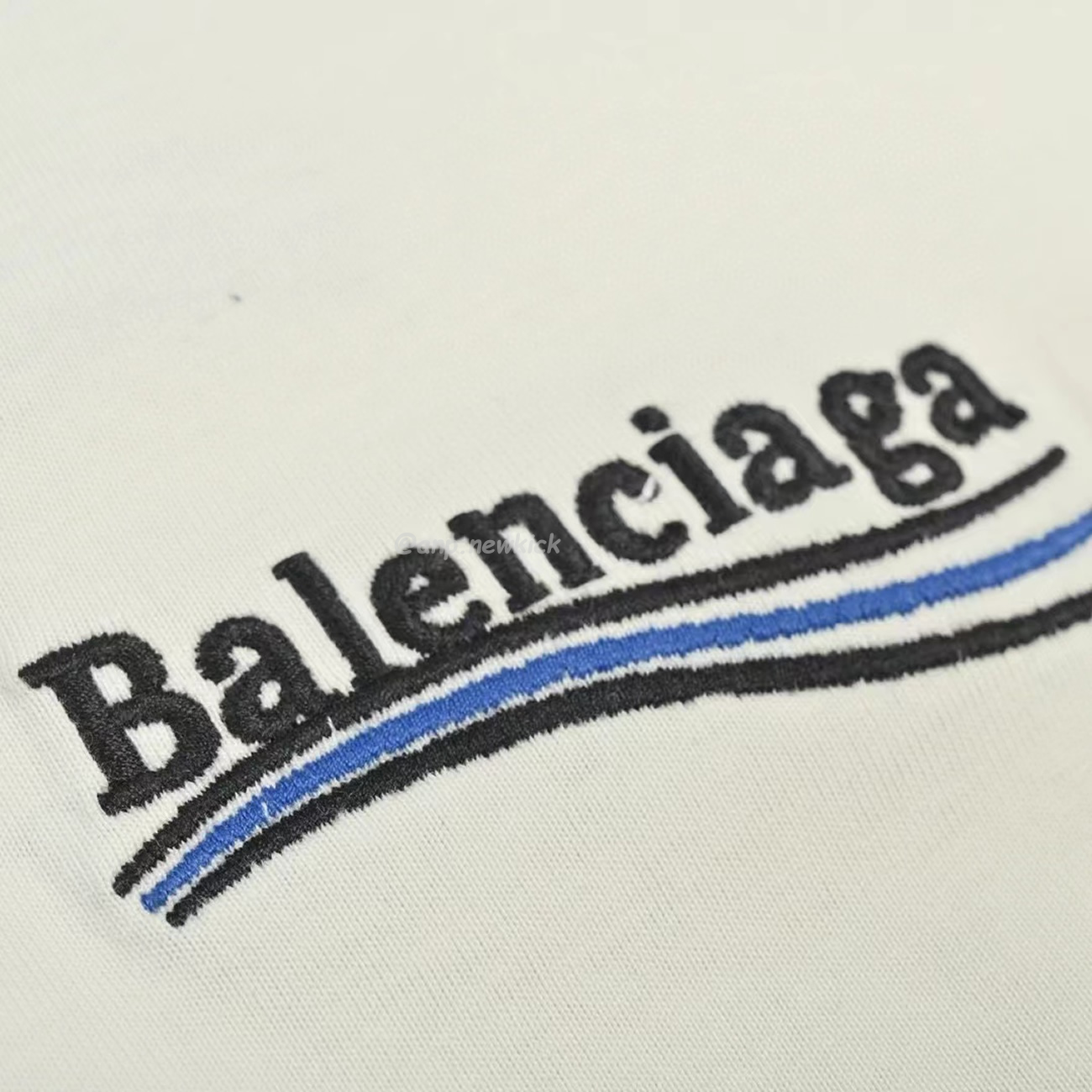 Balenciaga Political Campaign Logo T Shirt (10) - www.newkick.vip Balenciaga Political Campaign Logo T Shirt (10) - www.newkick.vip