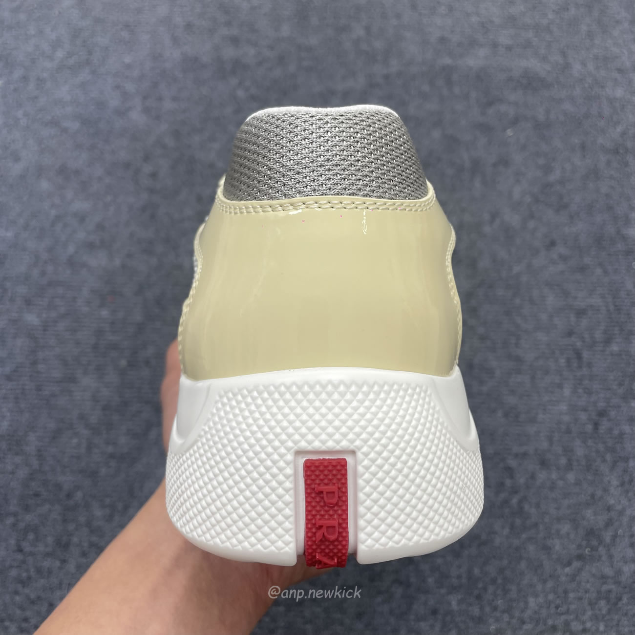 Prada Americas Cup Low Top Beige Sneakers (5) - www.newkick.org Prada Americas Cup Low Top Beige Sneakers (5) - www.newkick.org
