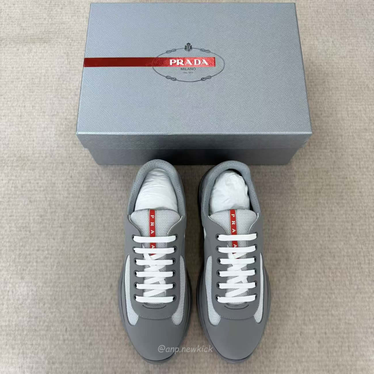 Prada Logo Lacing Low Cut Sneakers In Gray Steel Sneakers (2) - www.newkick.vip Prada Logo Lacing Low Cut Sneakers In Gray Steel Sneakers (2) - www.newkick.vip