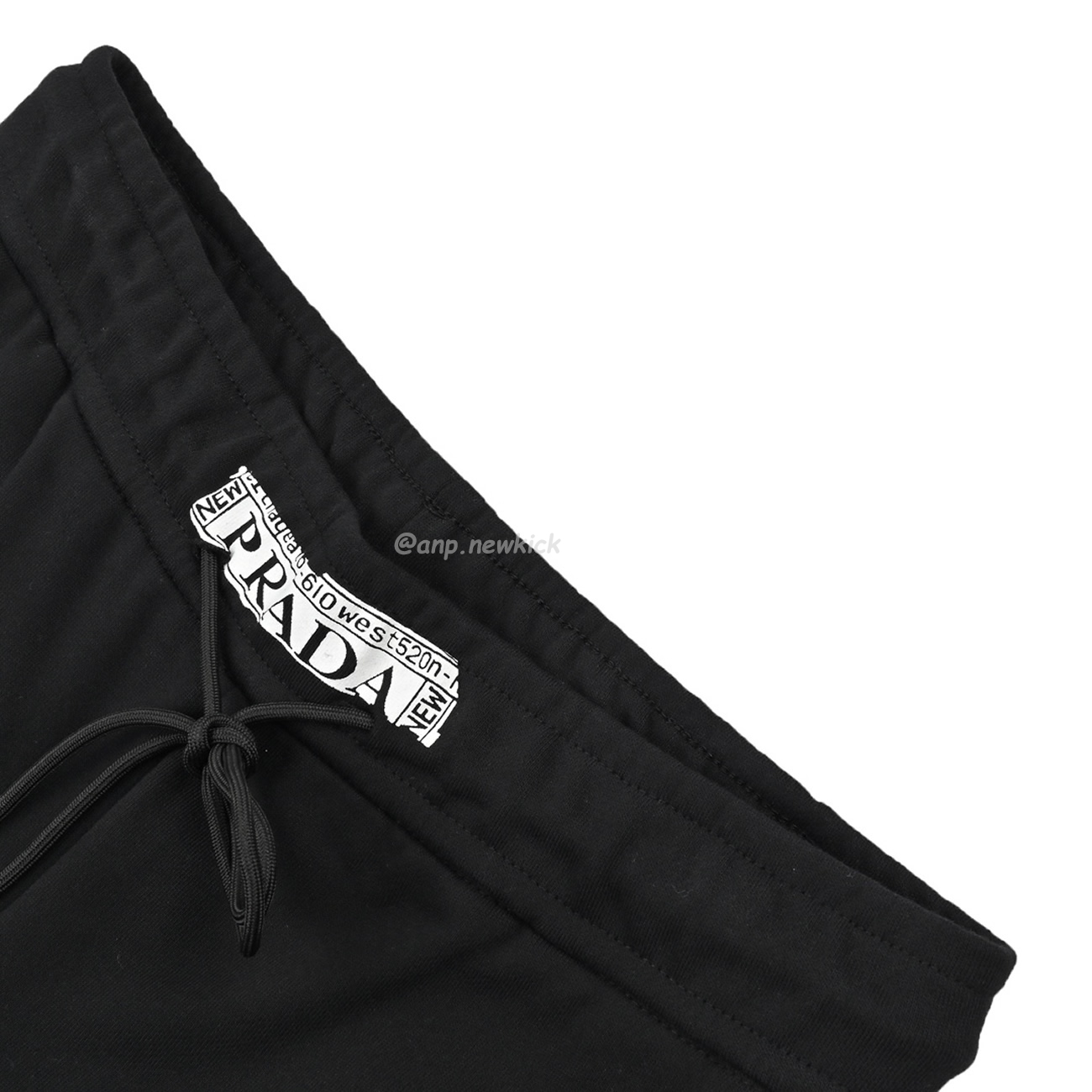 Prada Triangle Letter Logo Printed Shorts (6) - www.newkick.org Prada Triangle Letter Logo Printed Shorts (6) - www.newkick.org