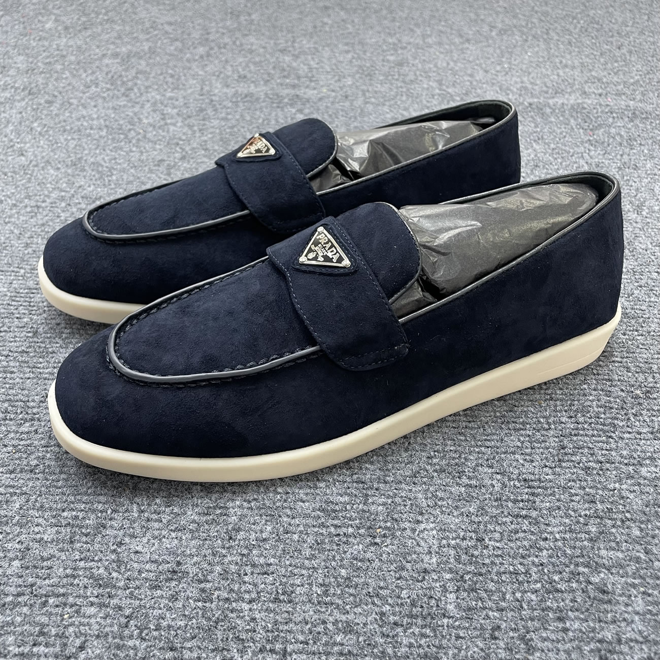 Prada Logo Suede Loafers (4) - www.newkick.org Prada Logo Suede Loafers (4) - www.newkick.org
