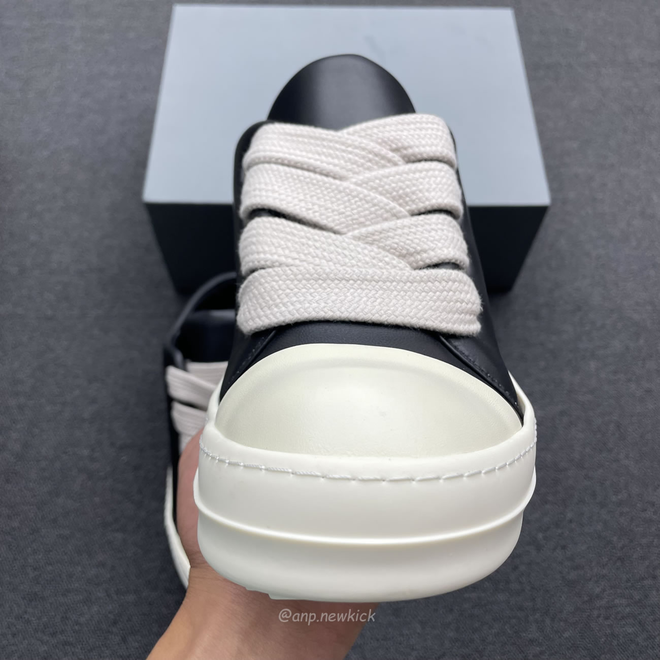 Rick Owens Jumbo Lace Padded Sneaks Low Black Acid Milk Ru02c7893 (9) - www.newkick.org Rick Owens Jumbo Lace Padded Sneaks Low Black Acid Milk Ru02c7893 (9) - www.newkick.org