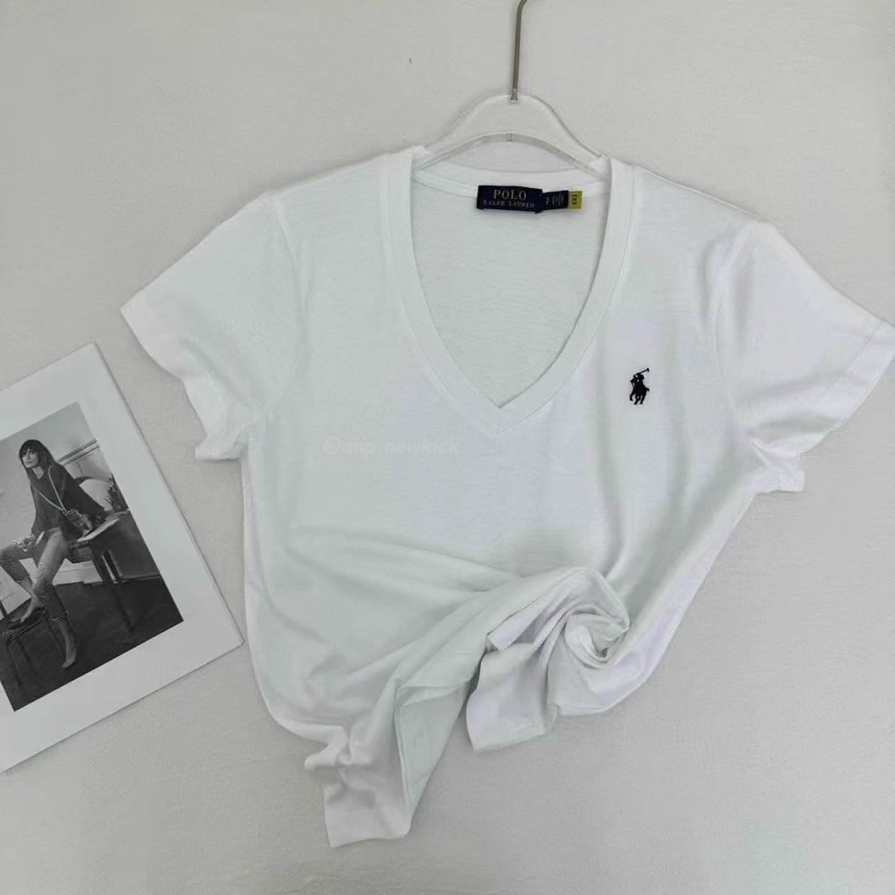 Ralph Lauren Classic Pony Womens V Neck Short Sleeved T Shirt (6) - www.newkick.org