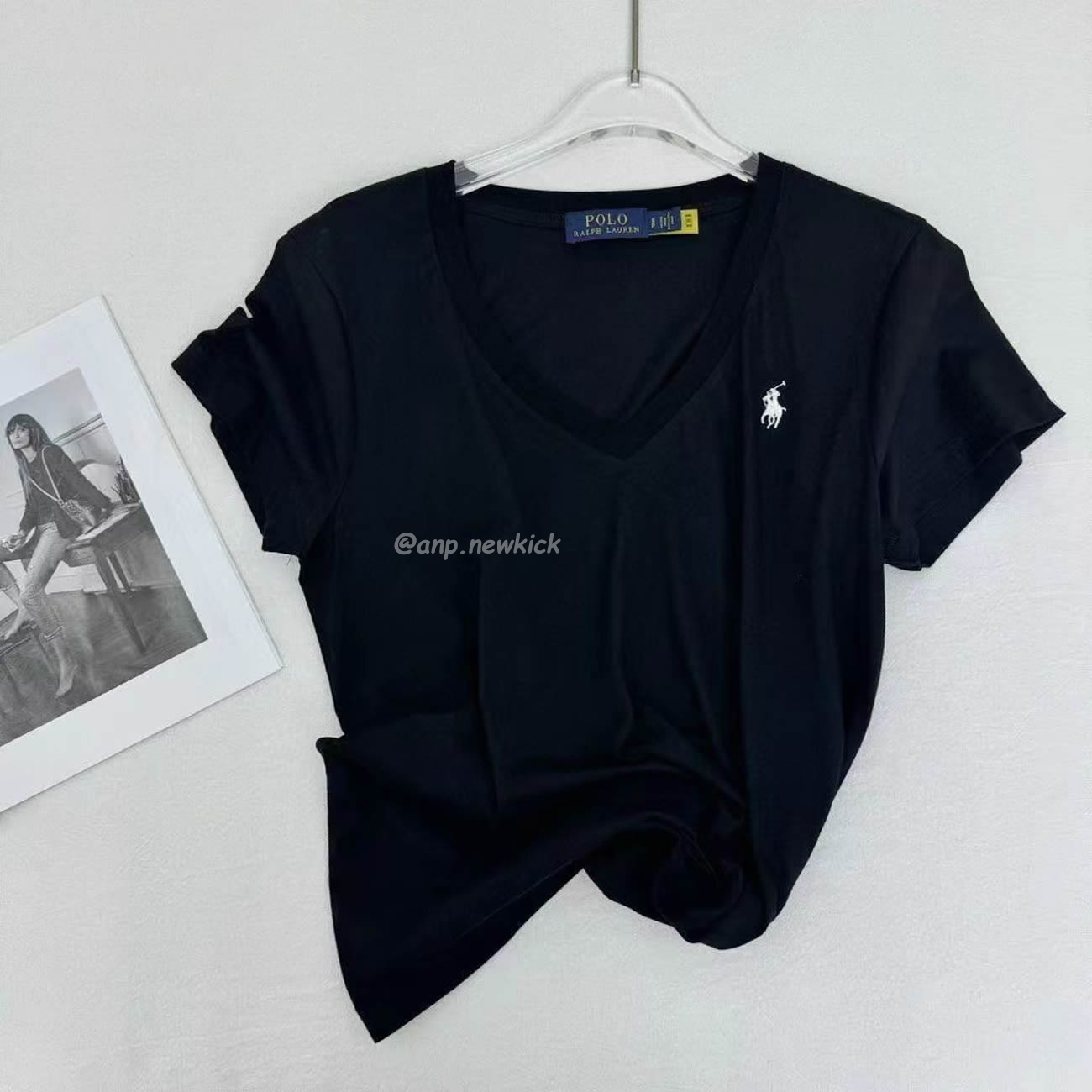 Ralph Lauren Classic Pony Womens V Neck Short Sleeved T Shirt (9) - www.newkick.org