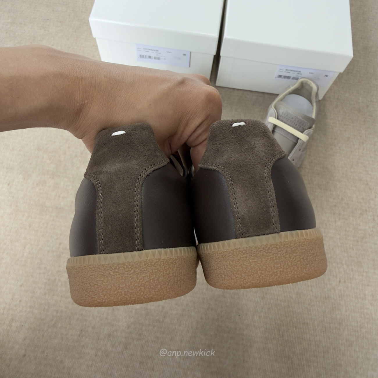 Maison Margiela Replica Ghost Grey Dark Brown S57ws0236 P1895 T8147 (2) - www.newkick.org Maison Margiela Replica Ghost Grey Dark Brown S57ws0236 P1895 T8147 (2) - www.newkick.org