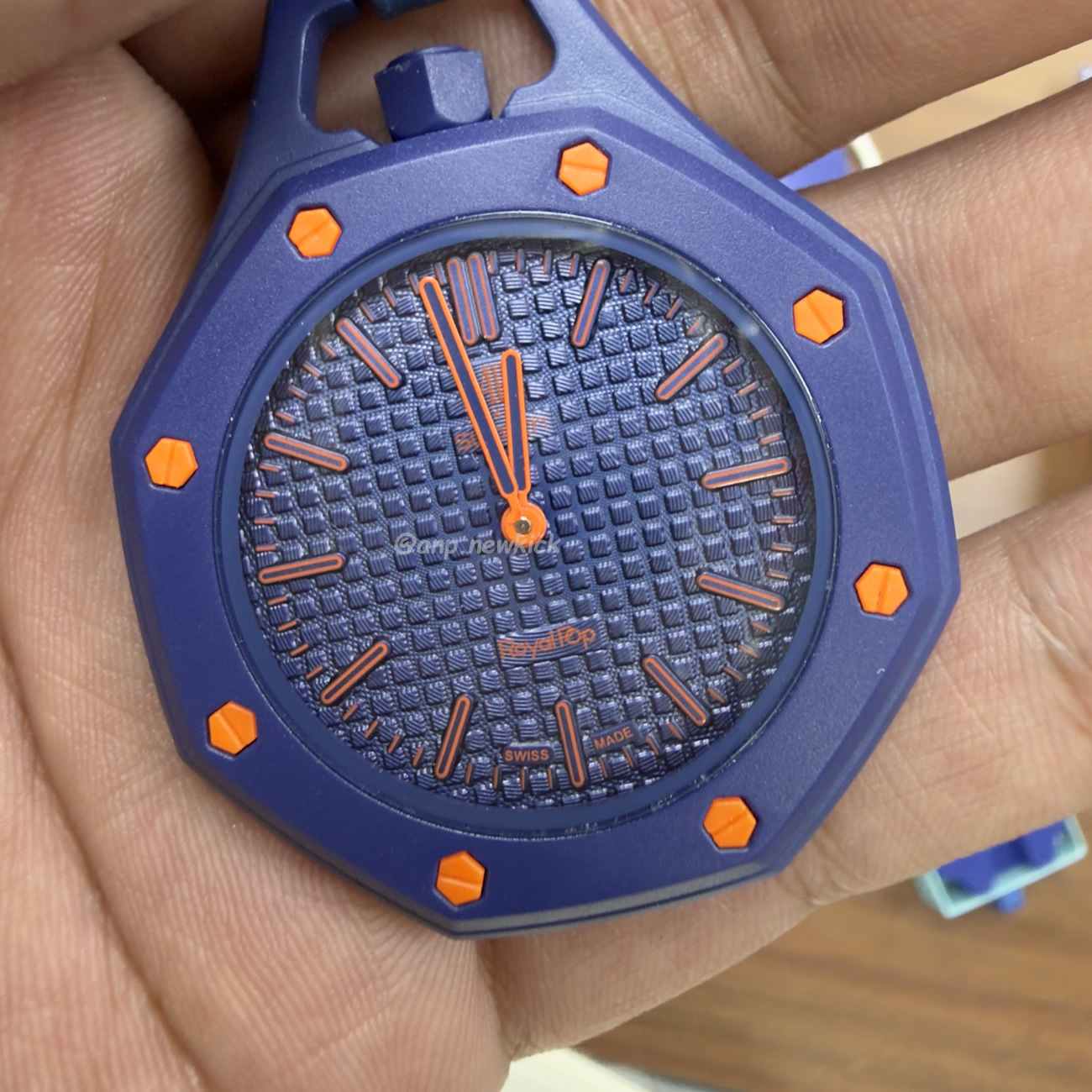 Audemars Piguet X Swatch Royal Pop Collection (29) - www.newkick.org Audemars Piguet X Swatch Royal Pop Collection (29) - www.newkick.org