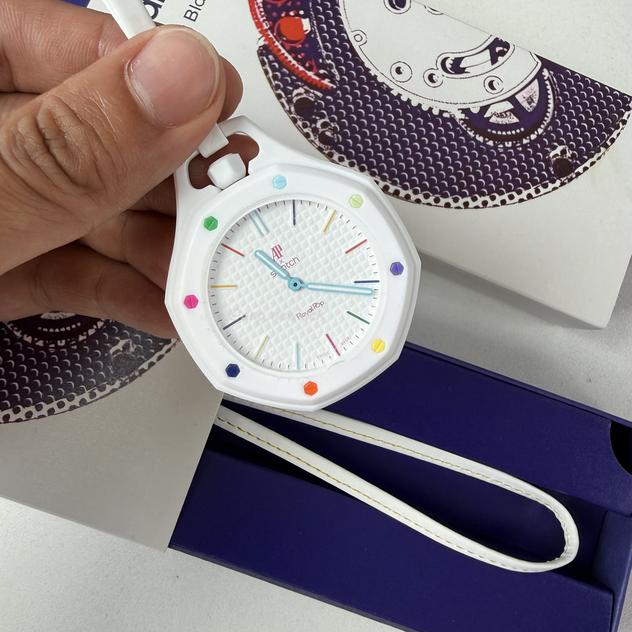 Audemars Piguet X Swatch Royal Pop Collection (8) - www.newkick.org Audemars Piguet X Swatch Royal Pop Collection (8) - www.newkick.org