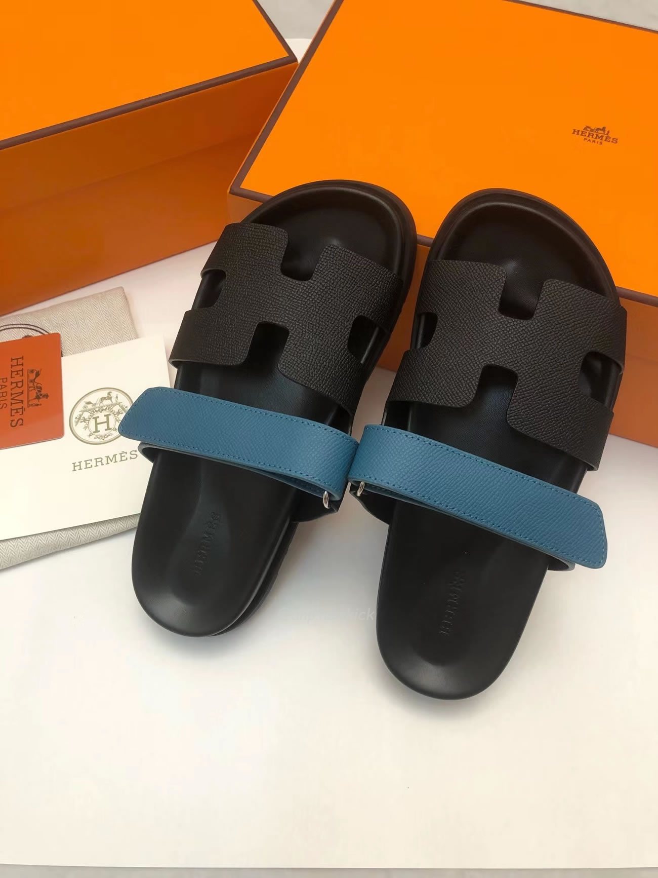 Hermes Chypre Sandal Noir Bleu Celeste (3) - www.newkick.org Hermes Chypre Sandal Noir Bleu Celeste (3) - www.newkick.org