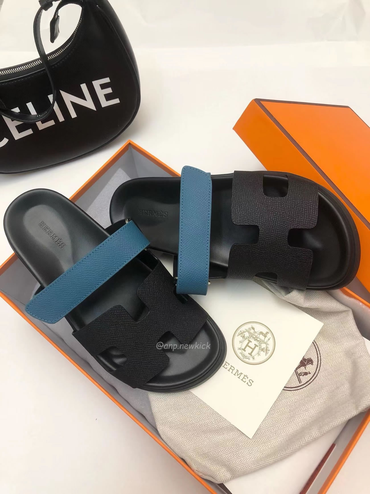 Hermes Chypre Sandal Noir Bleu Celeste (7) - www.newkick.org Hermes Chypre Sandal Noir Bleu Celeste (7) - www.newkick.org