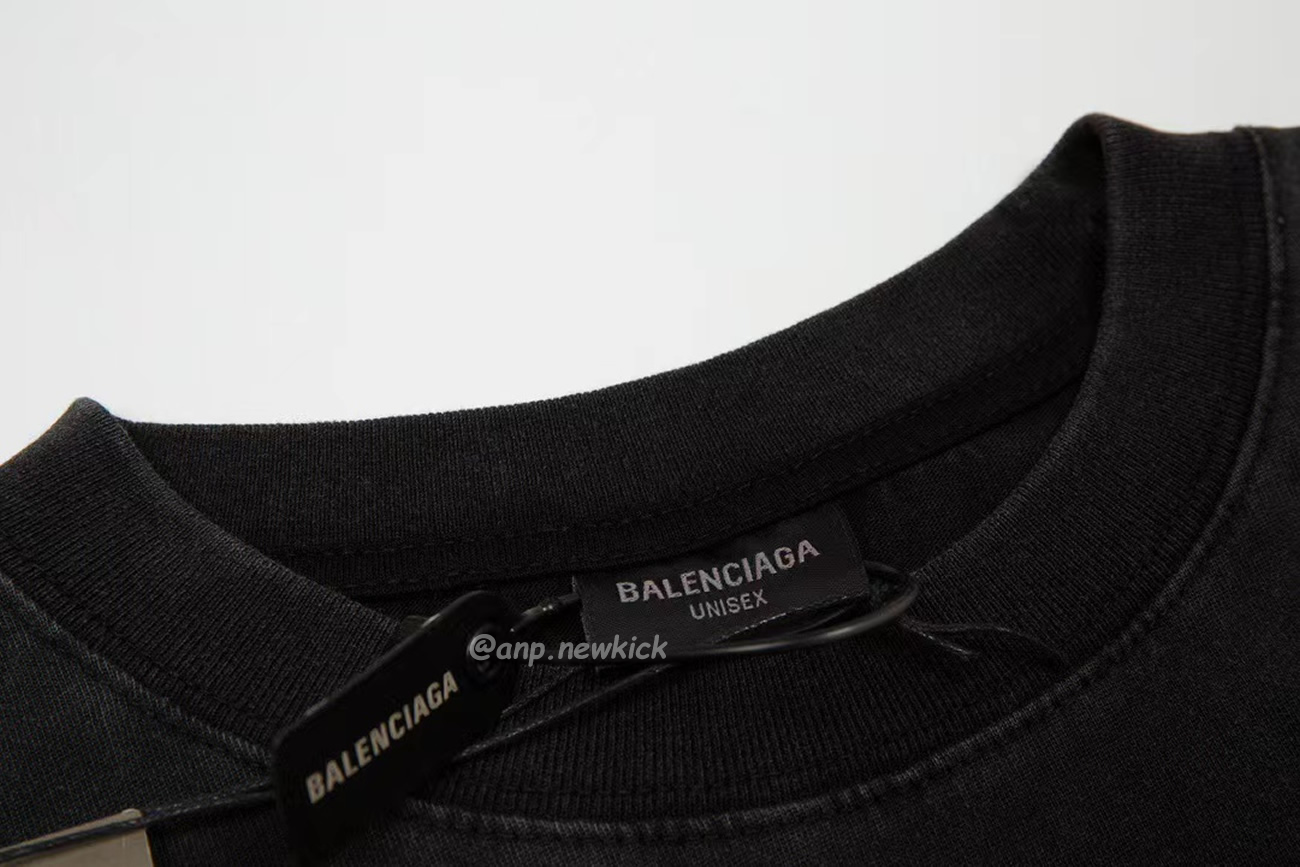 Balenciaga Sanskrit Alphabet Full Body Print Short Sleeve T Shirt (2) - www.newkick.vip Balenciaga Sanskrit Alphabet Full Body Print Short Sleeve T Shirt (2) - www.newkick.vip