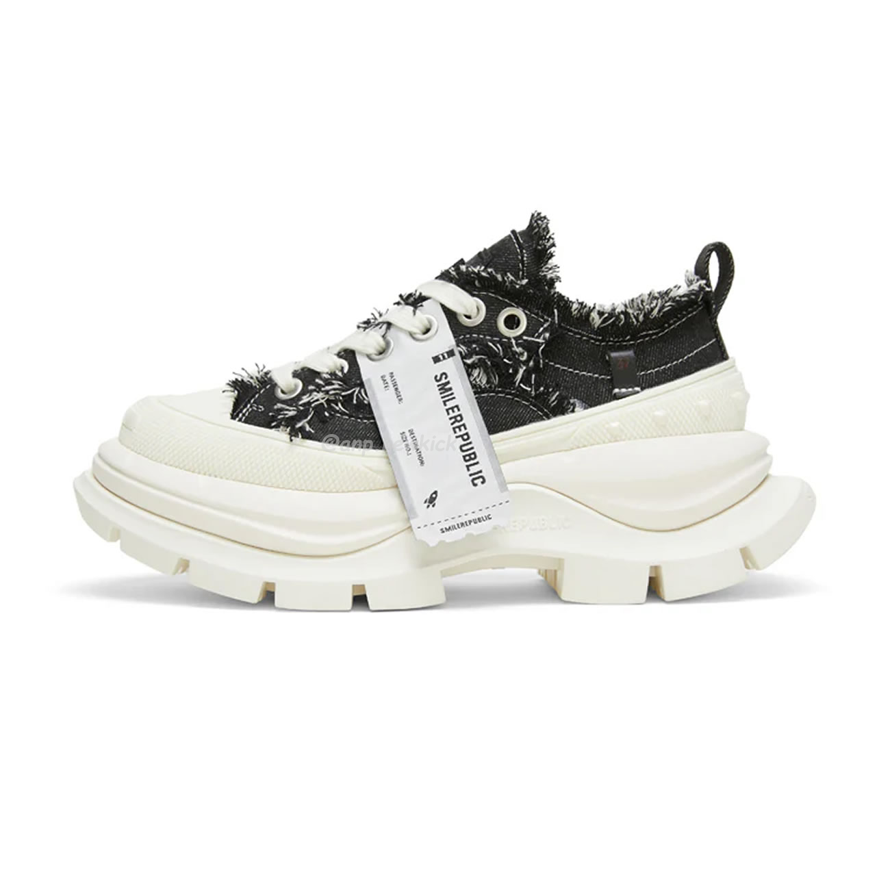 Smile Republic 2.0 Classic Black White Low Top Sneaker (12) - www.newkick.org