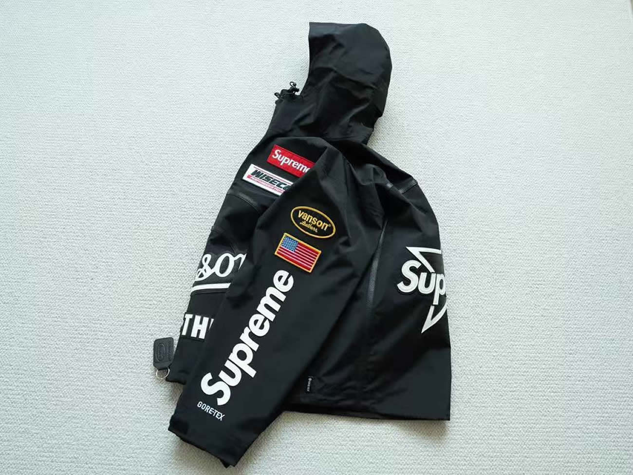 Supreme Vanson Leathers Gore Tex Shell Jacket Black Blue White Fw25 (4) - www.newkick.org Supreme Vanson Leathers Gore Tex Shell Jacket Black Blue White Fw25 (4) - www.newkick.org