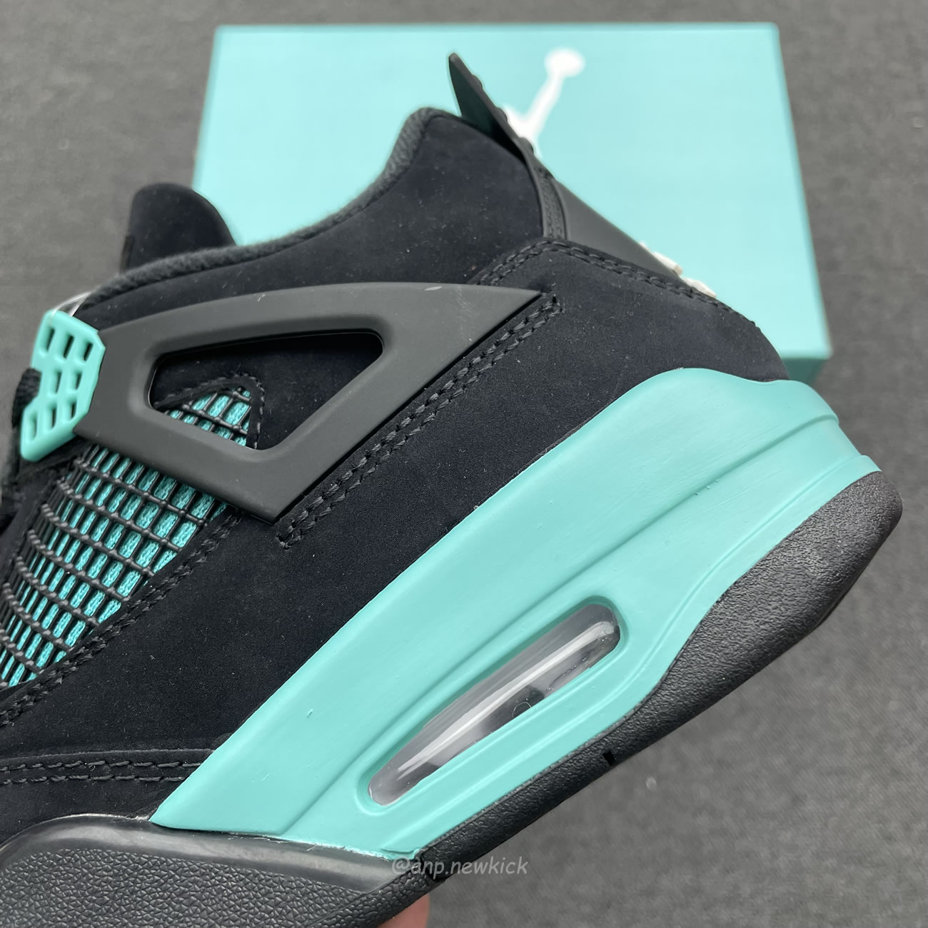 Air Jordan 4 Retro Tiffany Black Green (2) - www.newkick.org Air Jordan 4 Retro Tiffany Black Green (2) - www.newkick.org