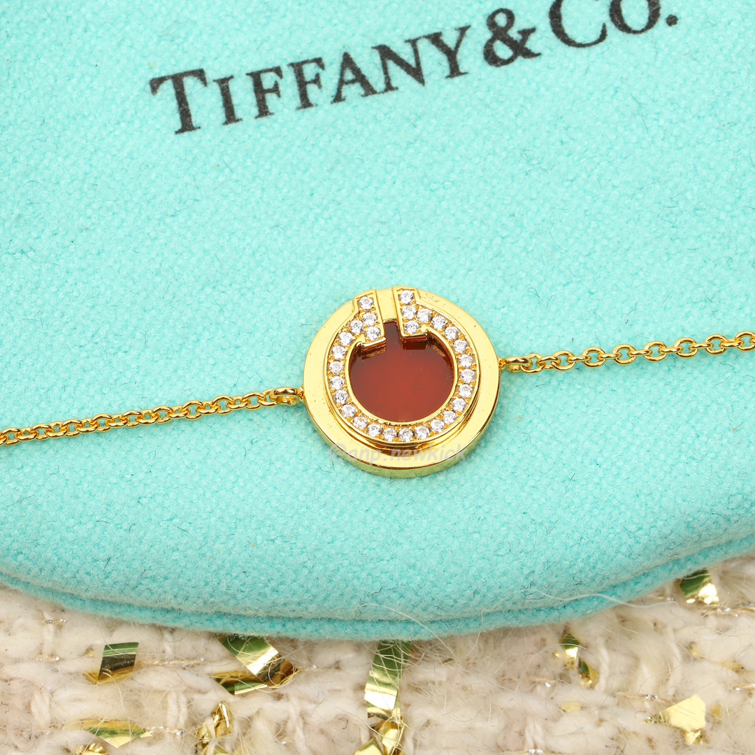 Tiffany T Gold Diamond And Turquoise Circle Pendant (3) - www.newkick.org Tiffany T Gold Diamond And Turquoise Circle Pendant (3) - www.newkick.org