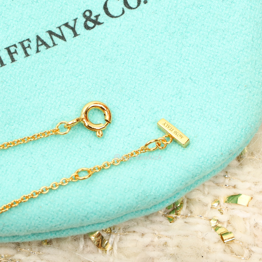 Tiffany T Gold Diamond And Turquoise Circle Pendant (4) - www.newkick.org Tiffany T Gold Diamond And Turquoise Circle Pendant (4) - www.newkick.org