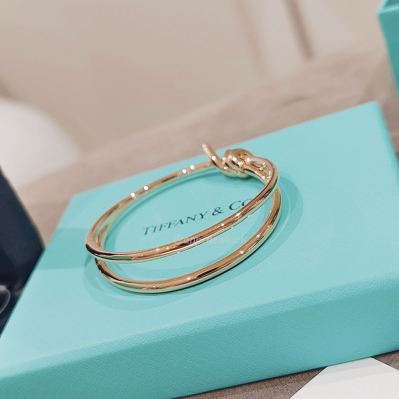 Tiffany Knot Rose Gold Diamond Bracelet (3) - www.newkick.org Tiffany Knot Rose Gold Diamond Bracelet (3) - www.newkick.org