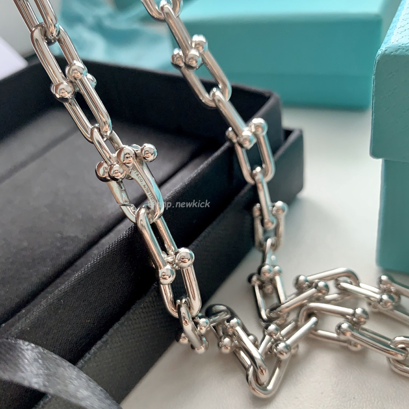 Tiffany Hardwear Gold Coarse Gradient Buckle Chain Necklace (2) - www.newkick.vip Tiffany Hardwear Gold Coarse Gradient Buckle Chain Necklace (2) - www.newkick.vip