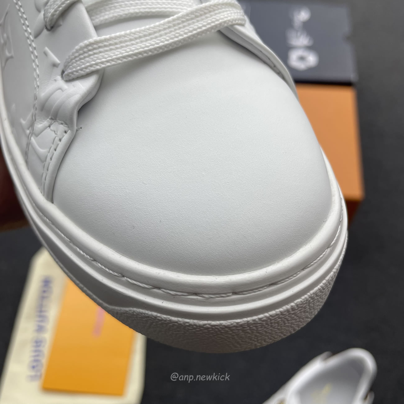 Louis Vuitton Time Out Debossed Monogram Leather White (2) - www.newkick.org Louis Vuitton Time Out Debossed Monogram Leather White (2) - www.newkick.org