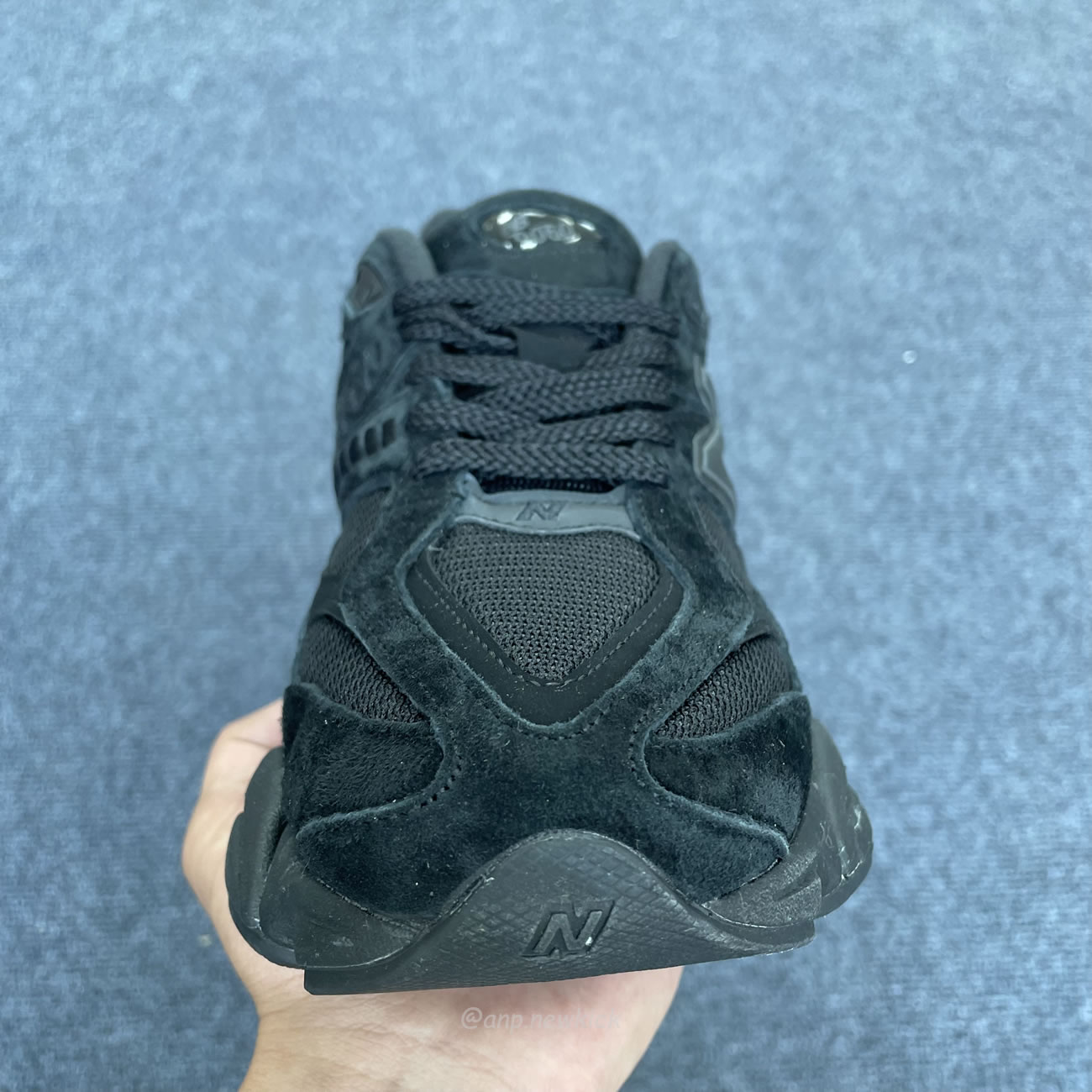 New Balance 9060 Triple Black U9060bpm (4) - www.newkick.org New Balance 9060 Triple Black U9060bpm (4) - www.newkick.org