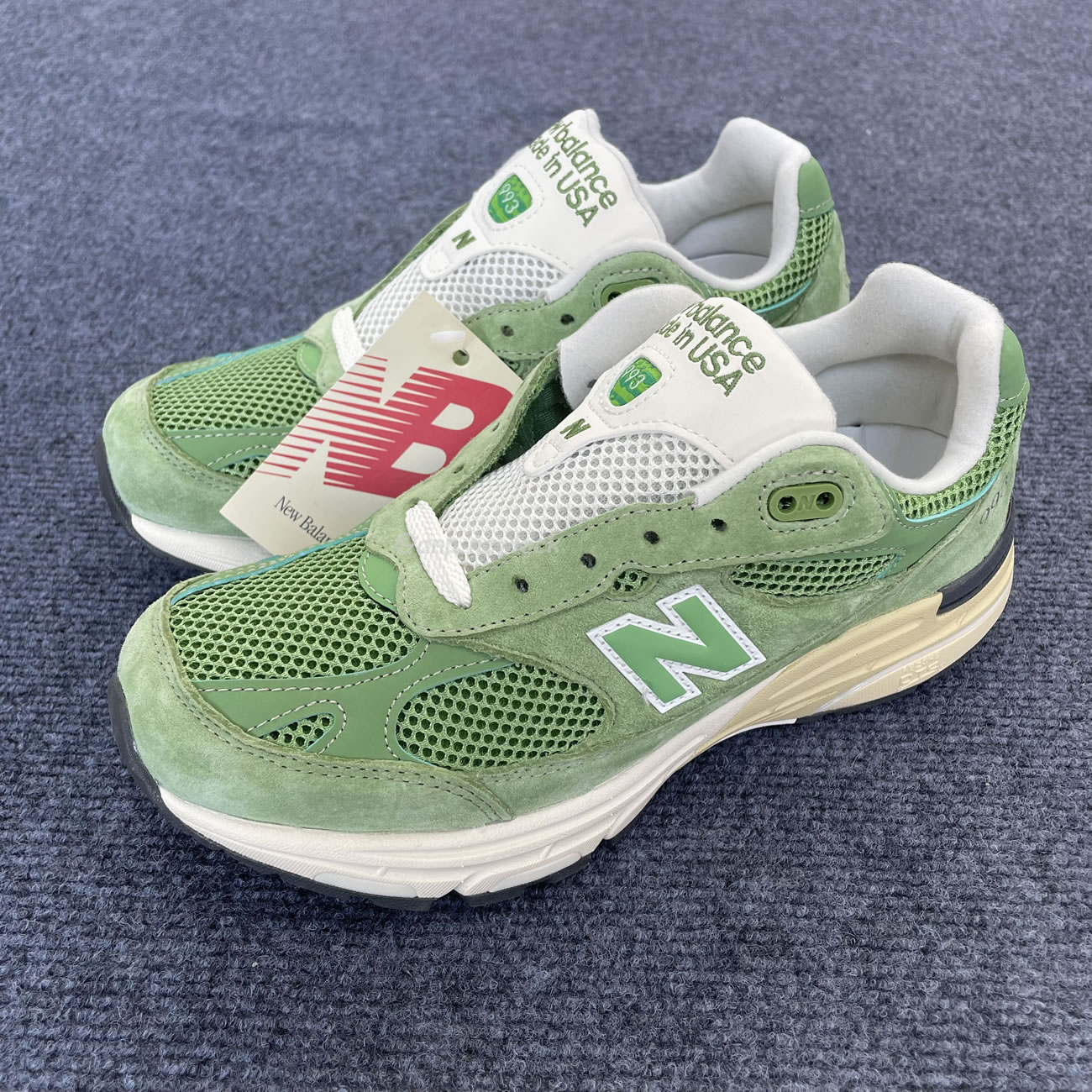 New Balance 993 Miusa Teddy Santis Chive U993gw (4) - www.newkick.org New Balance 993 Miusa Teddy Santis Chive U993gw (4) - www.newkick.org