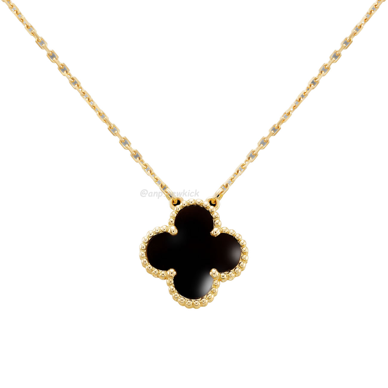Van Cleef Arpels Vintage Alhambra Pendant (14) - www.newkick.org Van Cleef Arpels Vintage Alhambra Pendant (14) - www.newkick.org