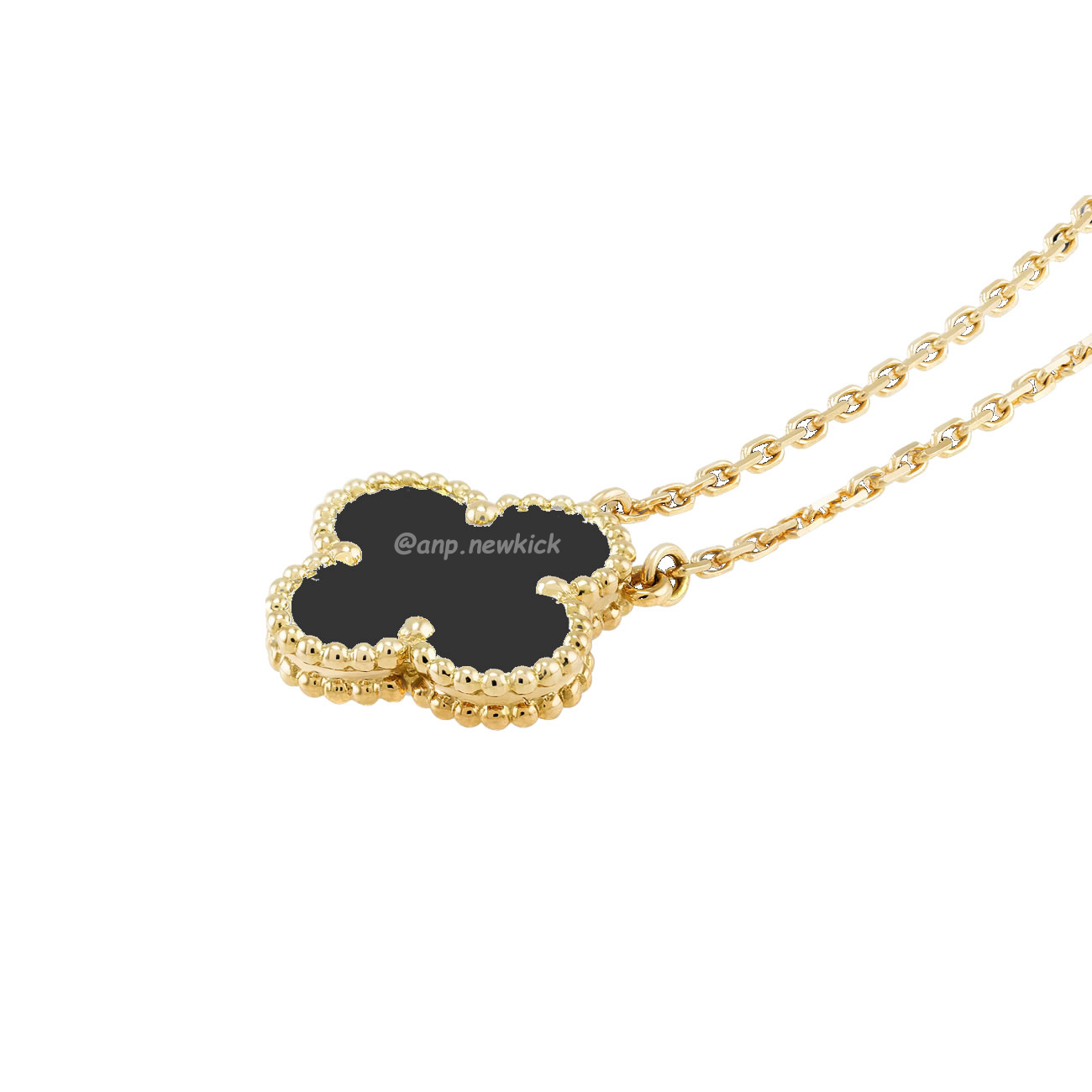 Van Cleef Arpels Vintage Alhambra Pendant (9) - www.newkick.org Van Cleef Arpels Vintage Alhambra Pendant (9) - www.newkick.org