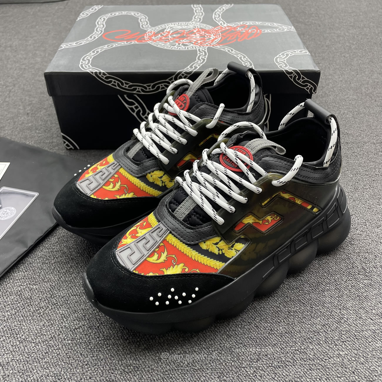 Versace Chain Reaction Sneaker (5) - www.newkick.org