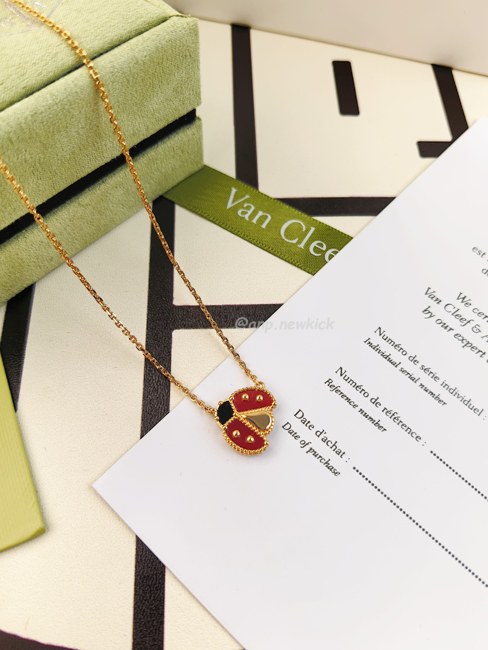 Van Cleef Arpels Full Diamond Clover Necklace (15) - www.newkick.org Van Cleef Arpels Full Diamond Clover Necklace (15) - www.newkick.org