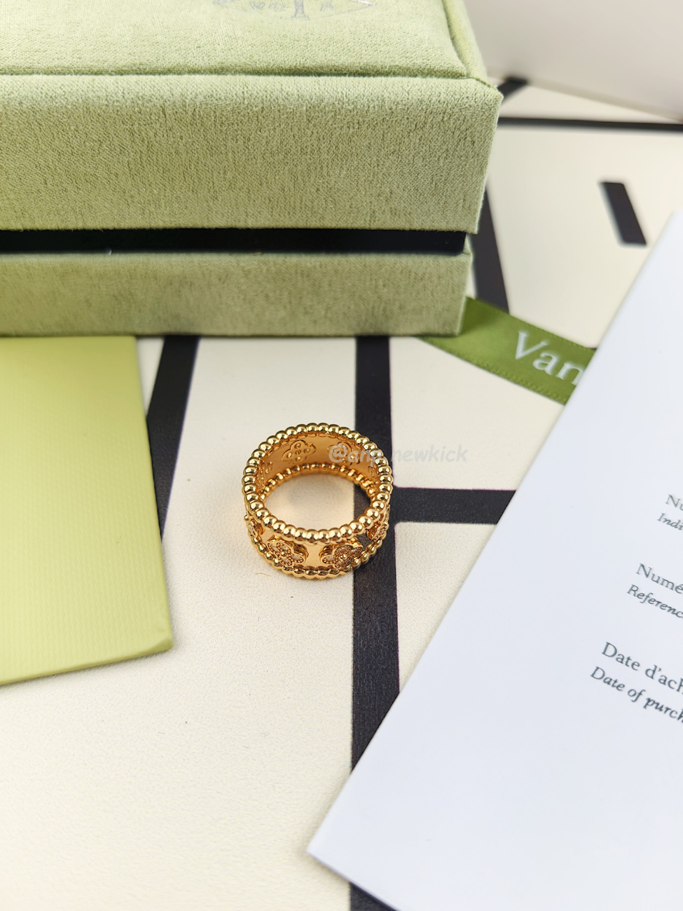 Van Cleef Arpels Full Diamond Ring (9) - www.newkick.org Van Cleef Arpels Full Diamond Ring (9) - www.newkick.org