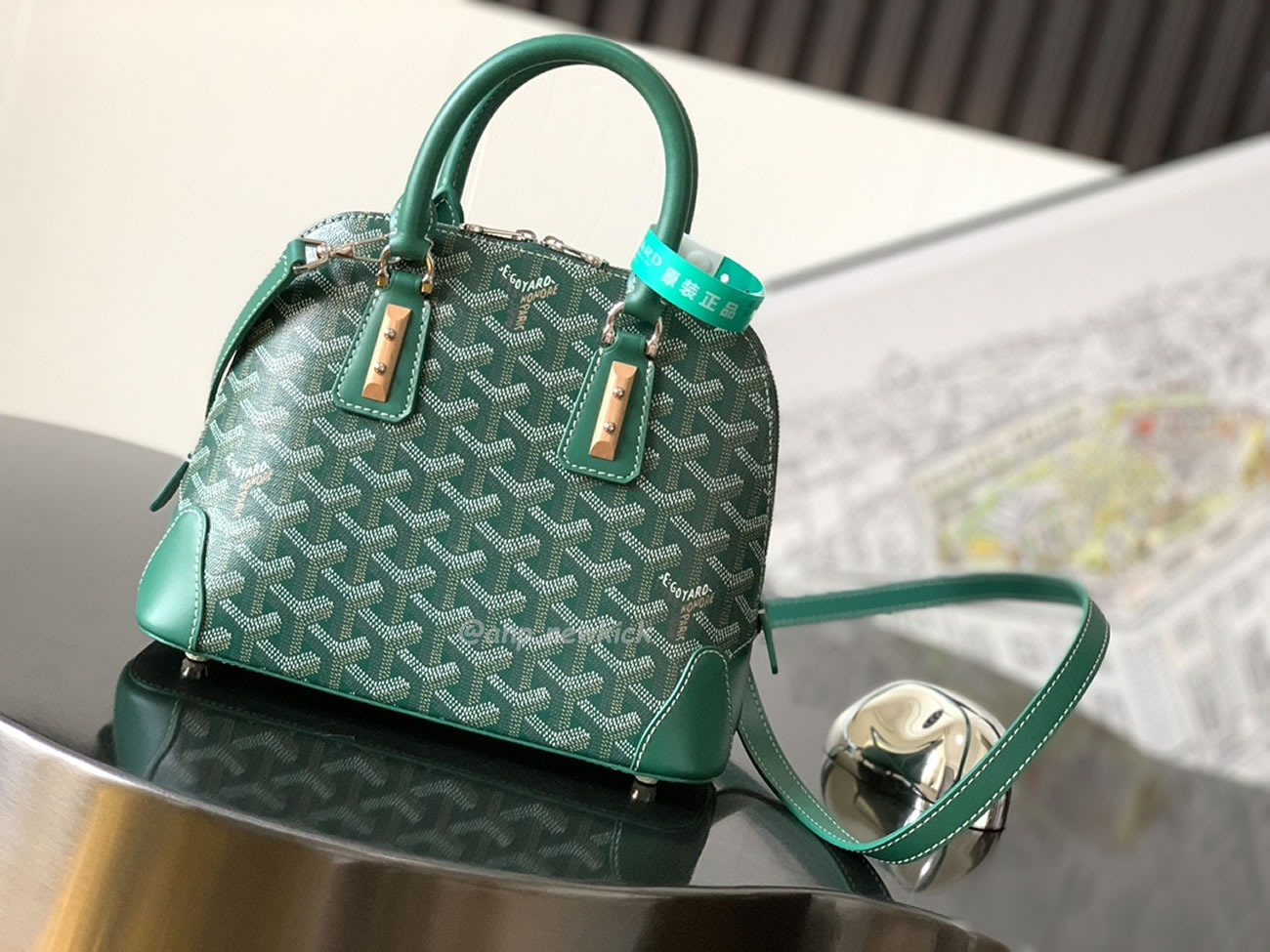 Goyard Vendôme Mini Bag 18.5 Cm X 10.5 Cm X 23 Cm (19) - www.newkick.org Goyard Vendôme Mini Bag 18.5 Cm X 10.5 Cm X 23 Cm (19) - www.newkick.org