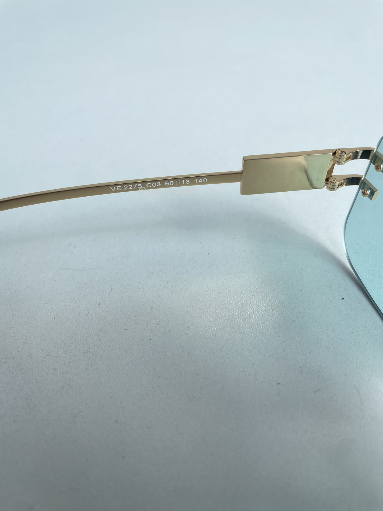 Versace Damier Plaque Sunglasses Black Gold (8) - www.newkick.org Versace Damier Plaque Sunglasses Black Gold (8) - www.newkick.org