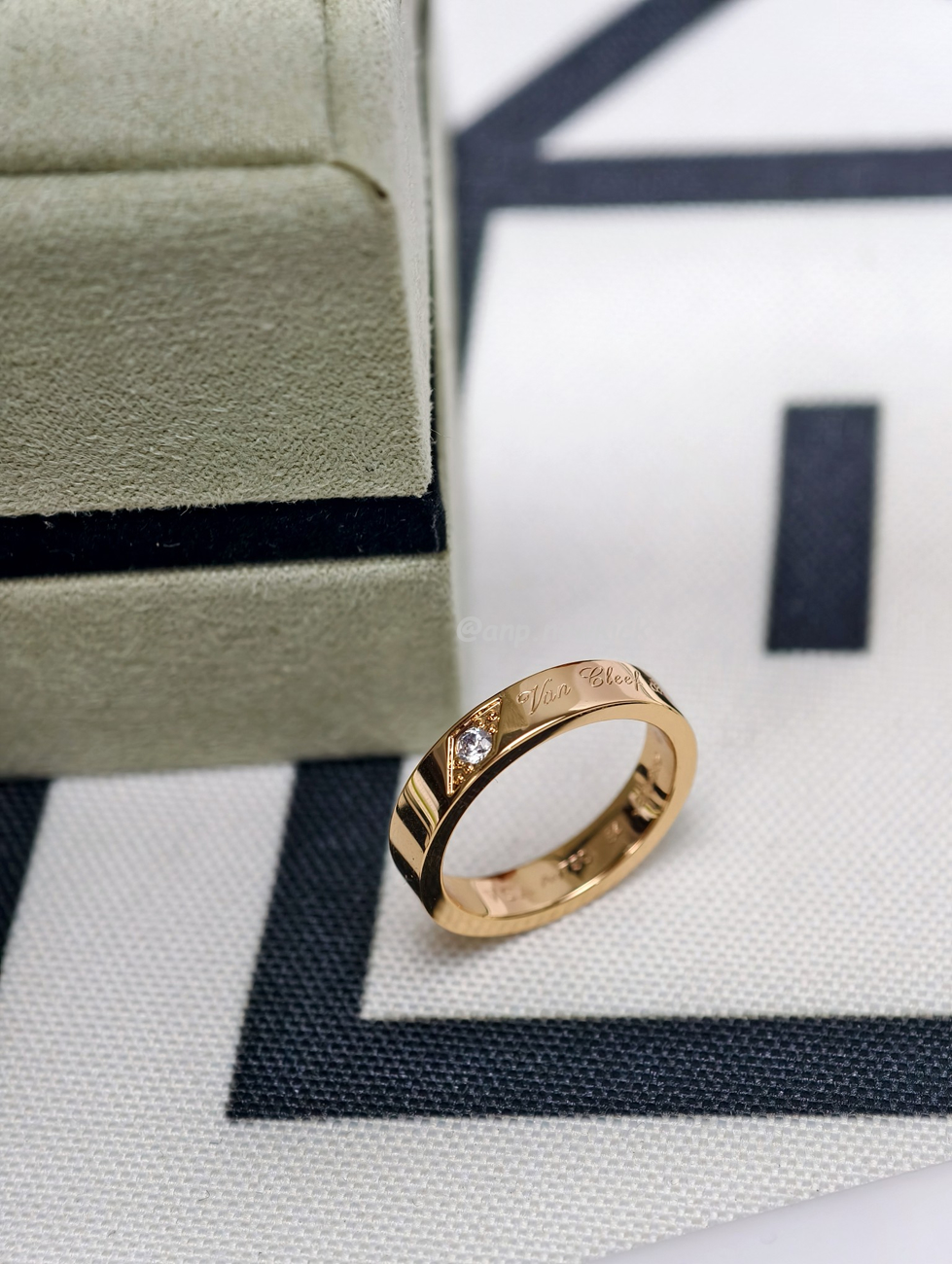 Vintage Alhambra Ring (9) - www.newkick.org Vintage Alhambra Ring (9) - www.newkick.org