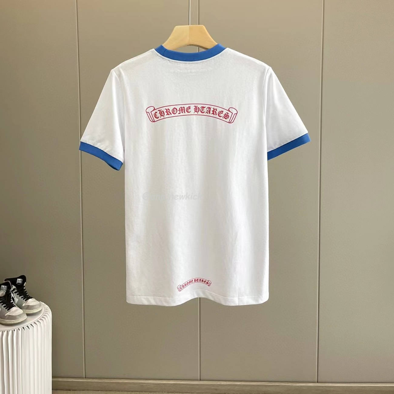Chrome Hearts Horseshoe Logo Vintage White Short Sleeve Tee (3) - www.newkick.org Chrome Hearts Horseshoe Logo Vintage White Short Sleeve Tee (3) - www.newkick.org