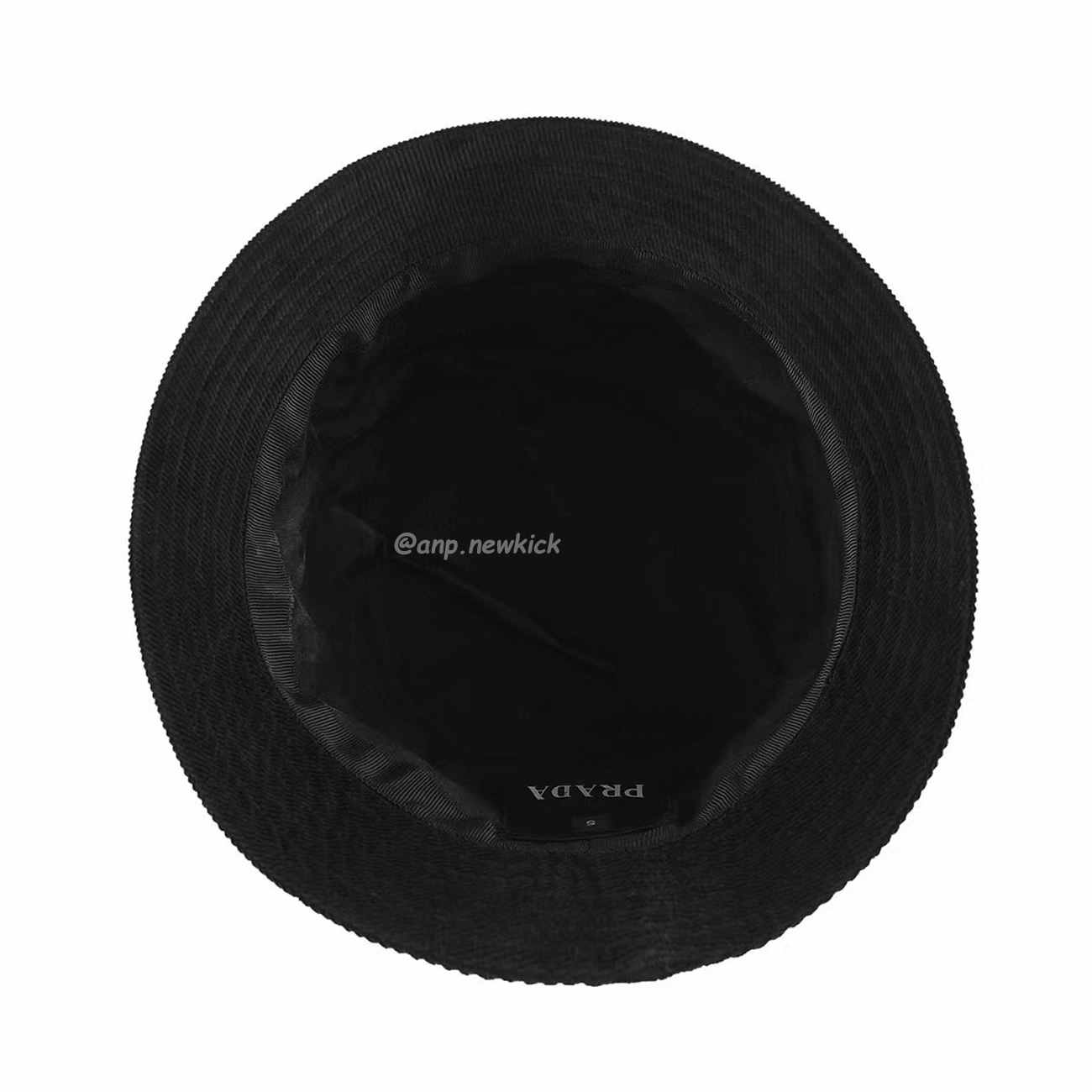 Prada Wide Brimmed Hats (11) - www.newkick.org Prada Wide Brimmed Hats (11) - www.newkick.org