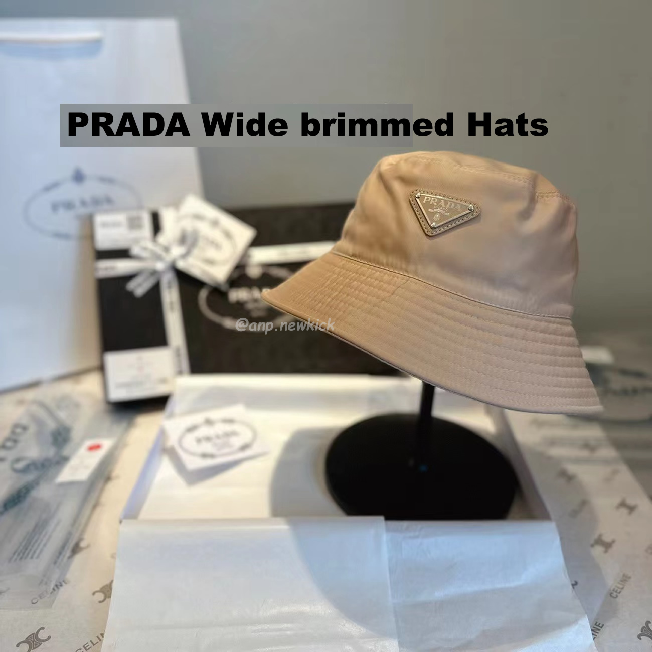 Prada Wide Brimmed Hats (3) - www.newkick.org Prada Wide Brimmed Hats (3) - www.newkick.org
