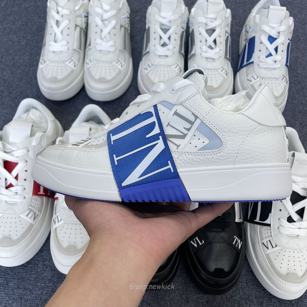 Valentino Garavani Vl7n Sneaker Low Top White Black Grey Red Blue Ys0c58wrq 24p (13) - www.newkick.vip Valentino Garavani Vl7n Sneaker Low Top White Black Grey Red Blue Ys0c58wrq 24p (13) - www.newkick.vip