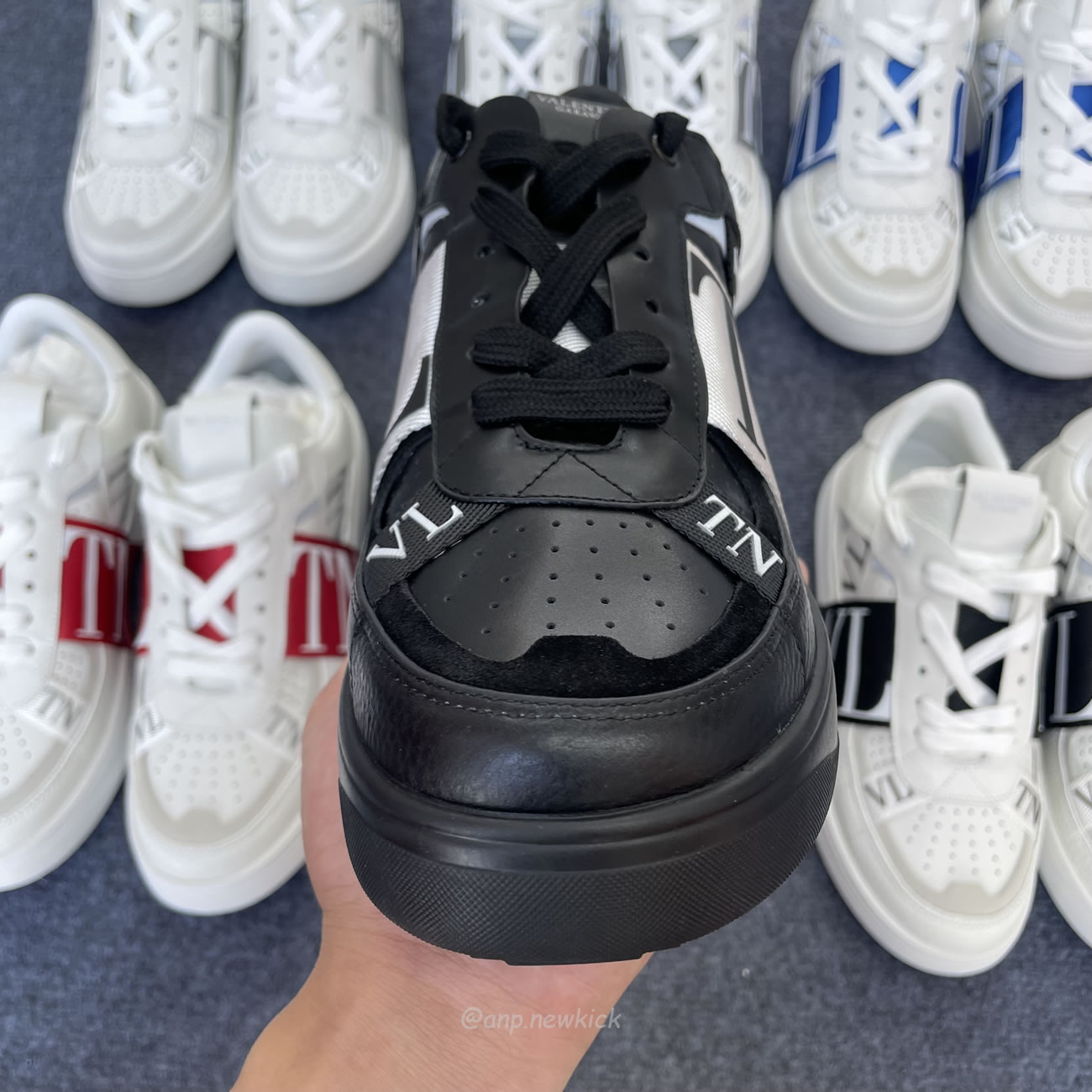 Valentino Garavani Vl7n Sneaker Low Top White Black Grey Red Blue Ys0c58wrq 24p (17) - www.newkick.vip Valentino Garavani Vl7n Sneaker Low Top White Black Grey Red Blue Ys0c58wrq 24p (17) - www.newkick.vip