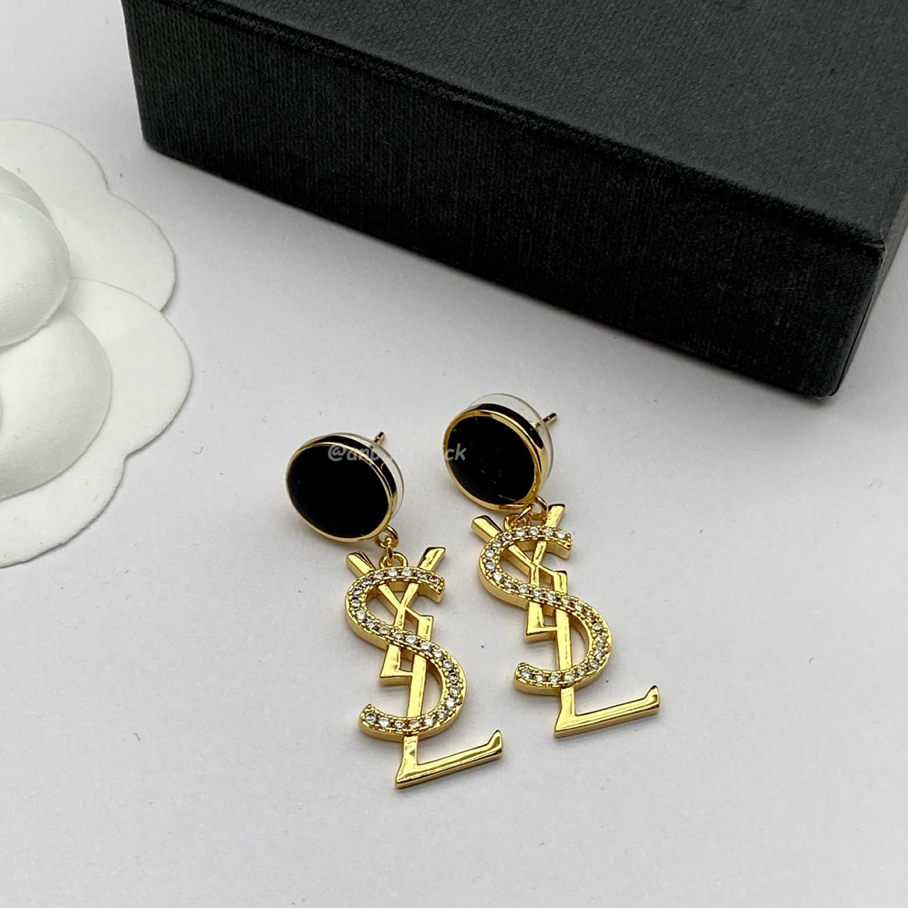 Saint Laurent Ysl Earrings 1 (3) - www.newkick.org Saint Laurent Ysl Earrings 1 (3) - www.newkick.org