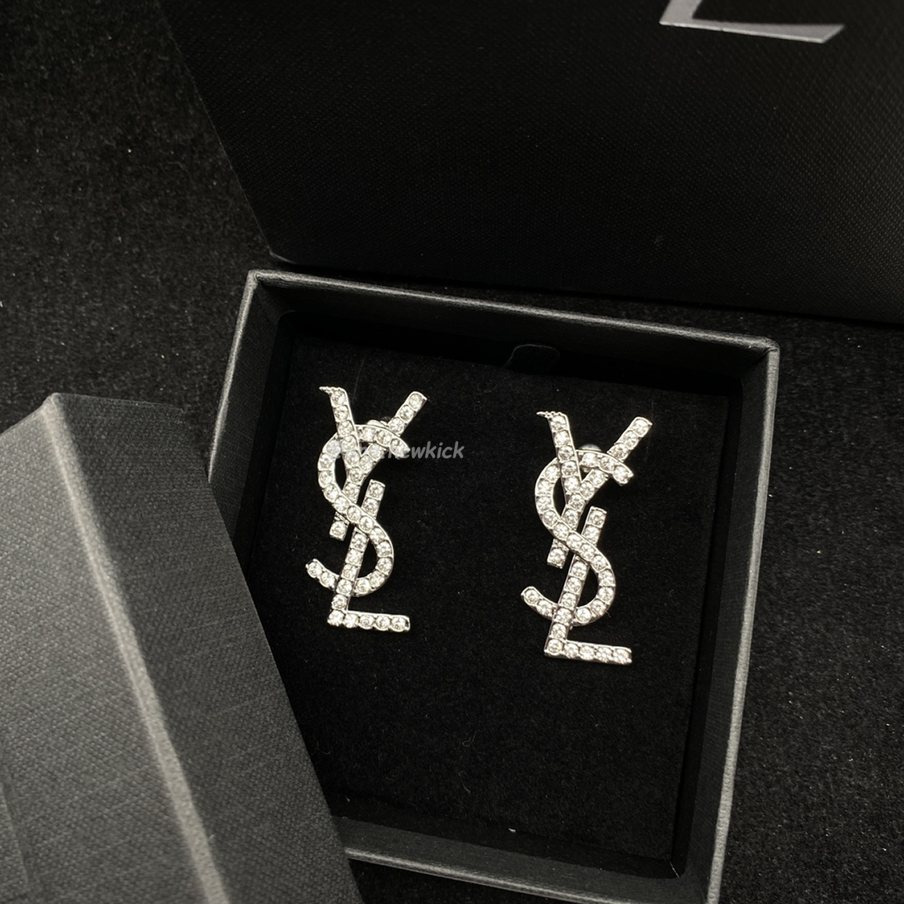 Saint Laurent Ysl Earrings 2 (3) - www.newkick.org Saint Laurent Ysl Earrings 2 (3) - www.newkick.org
