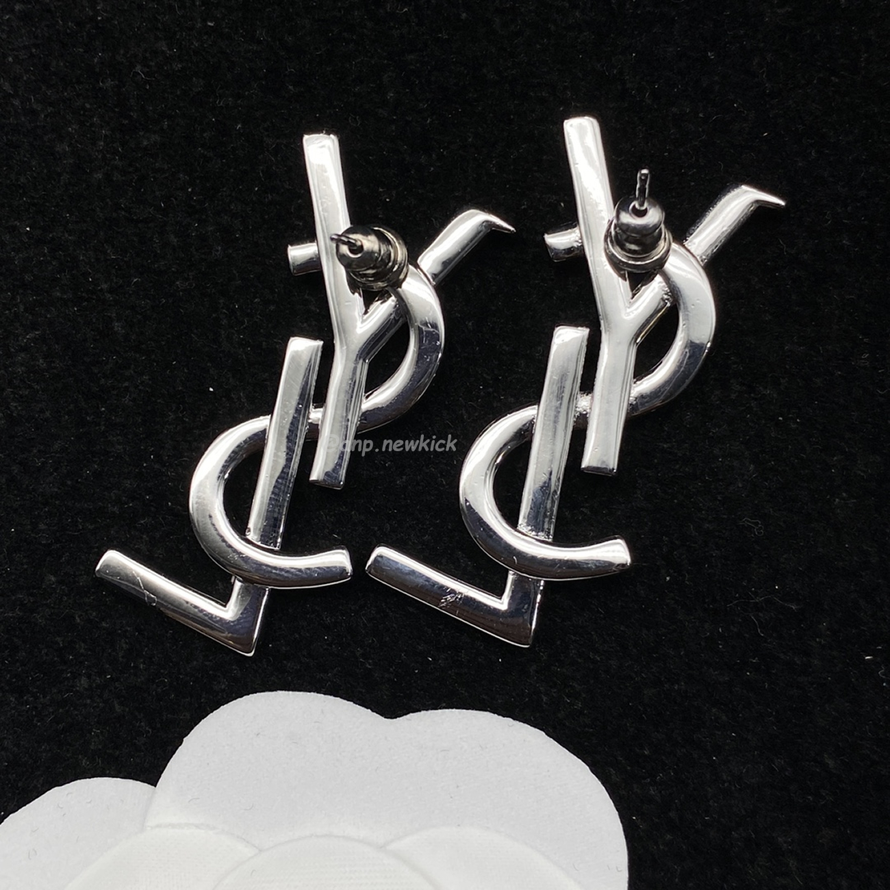Saint Laurent Ysl Earrings 2 (8) - www.newkick.org Saint Laurent Ysl Earrings 2 (8) - www.newkick.org