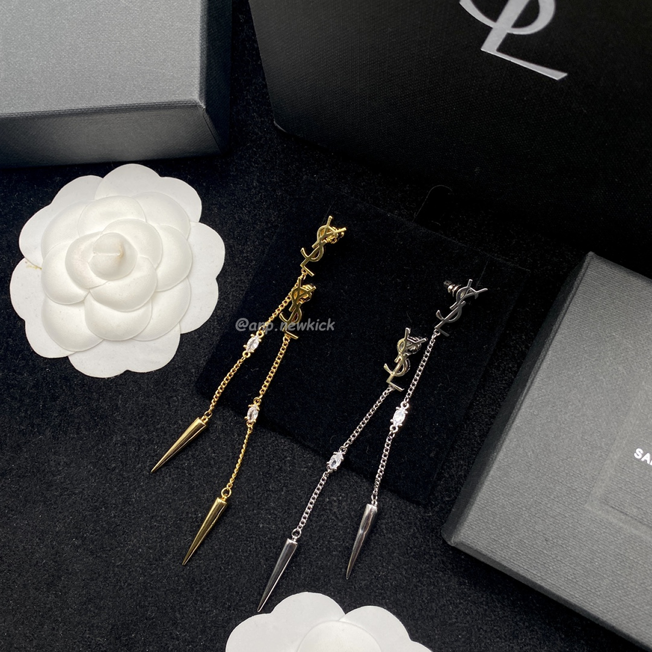 Saint Laurent Ysl Earrings 3 (2) - www.newkick.org Saint Laurent Ysl Earrings 3 (2) - www.newkick.org