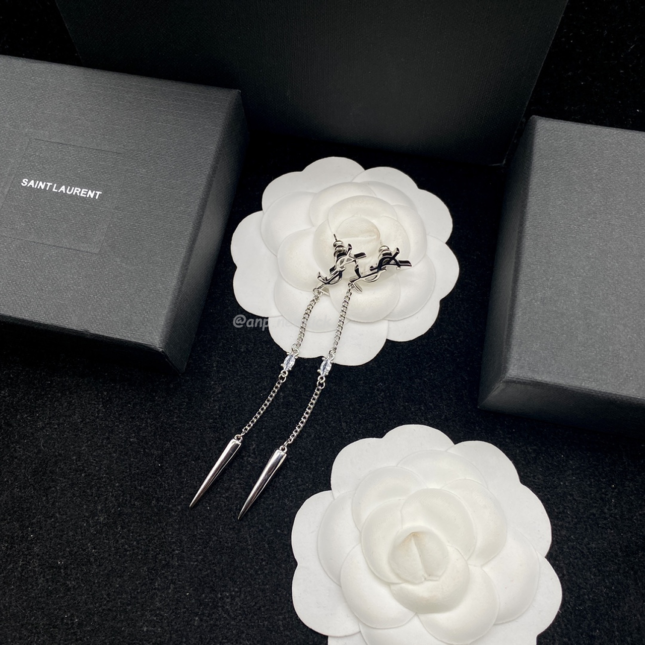 Saint Laurent Ysl Earrings 3 (3) - www.newkick.org Saint Laurent Ysl Earrings 3 (3) - www.newkick.org