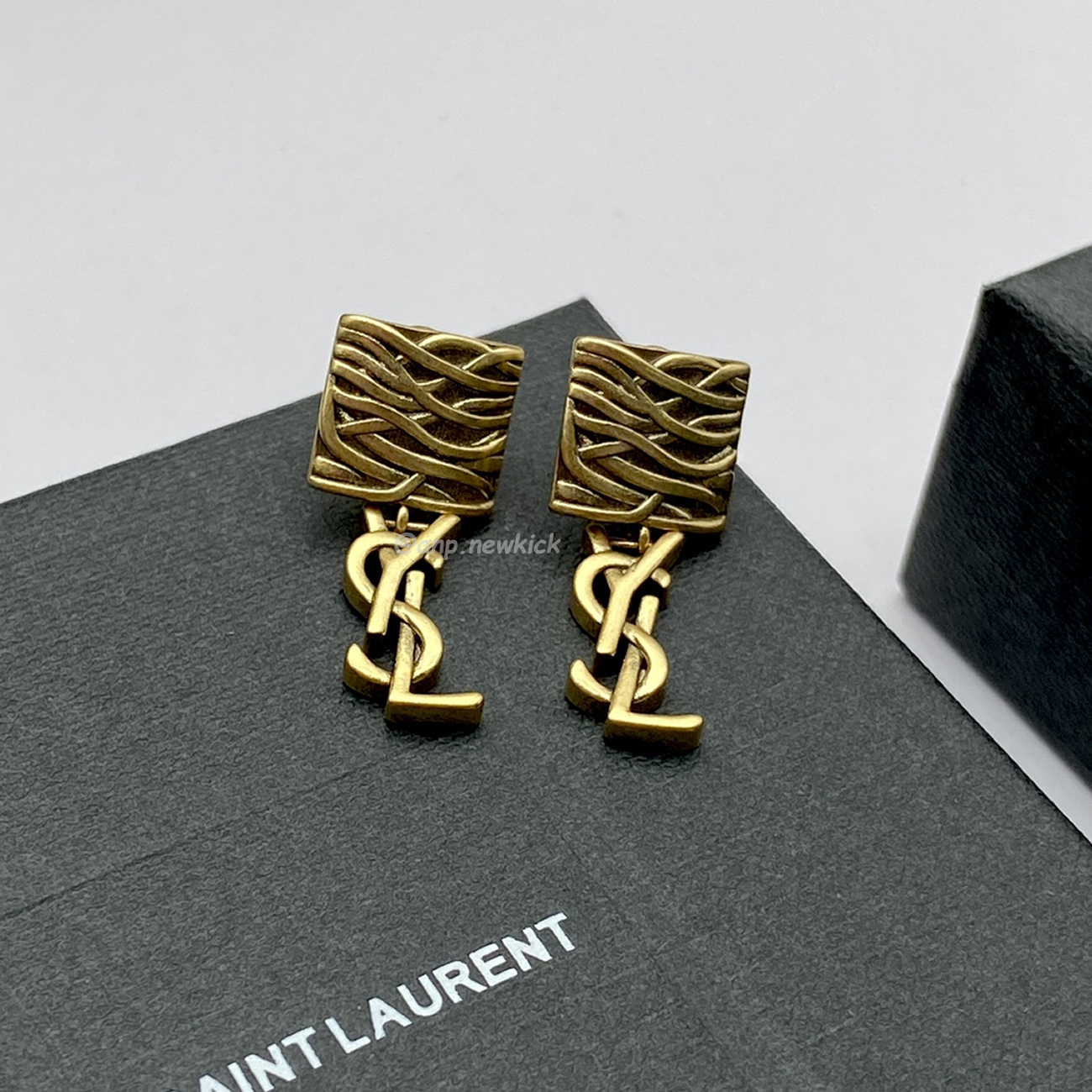 Saint Laurent Ysl Earrings 5 (1) - www.newkick.vip Saint Laurent Ysl Earrings 5 (1) - www.newkick.vip