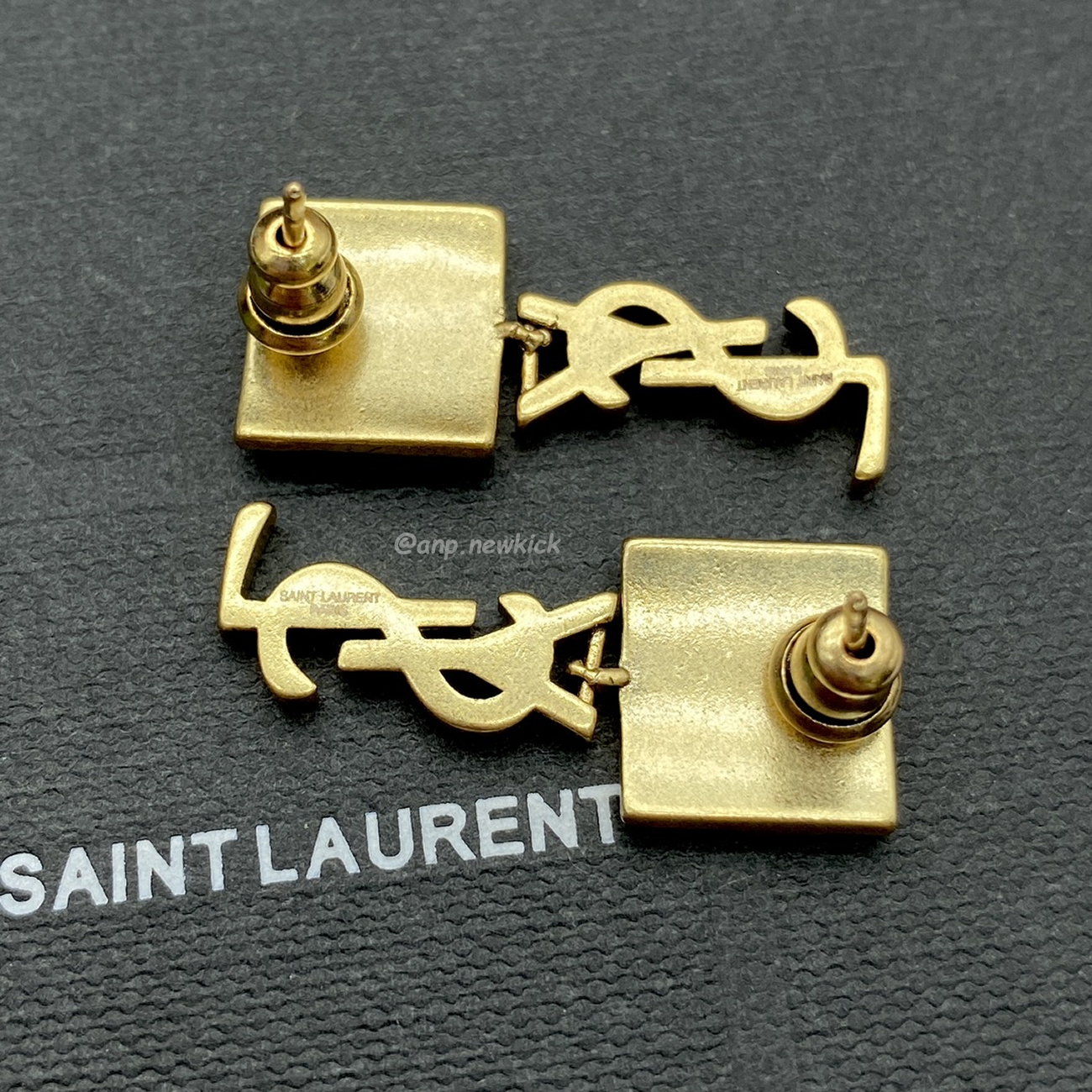 Saint Laurent Ysl Earrings 5 (6) - www.newkick.vip Saint Laurent Ysl Earrings 5 (6) - www.newkick.vip