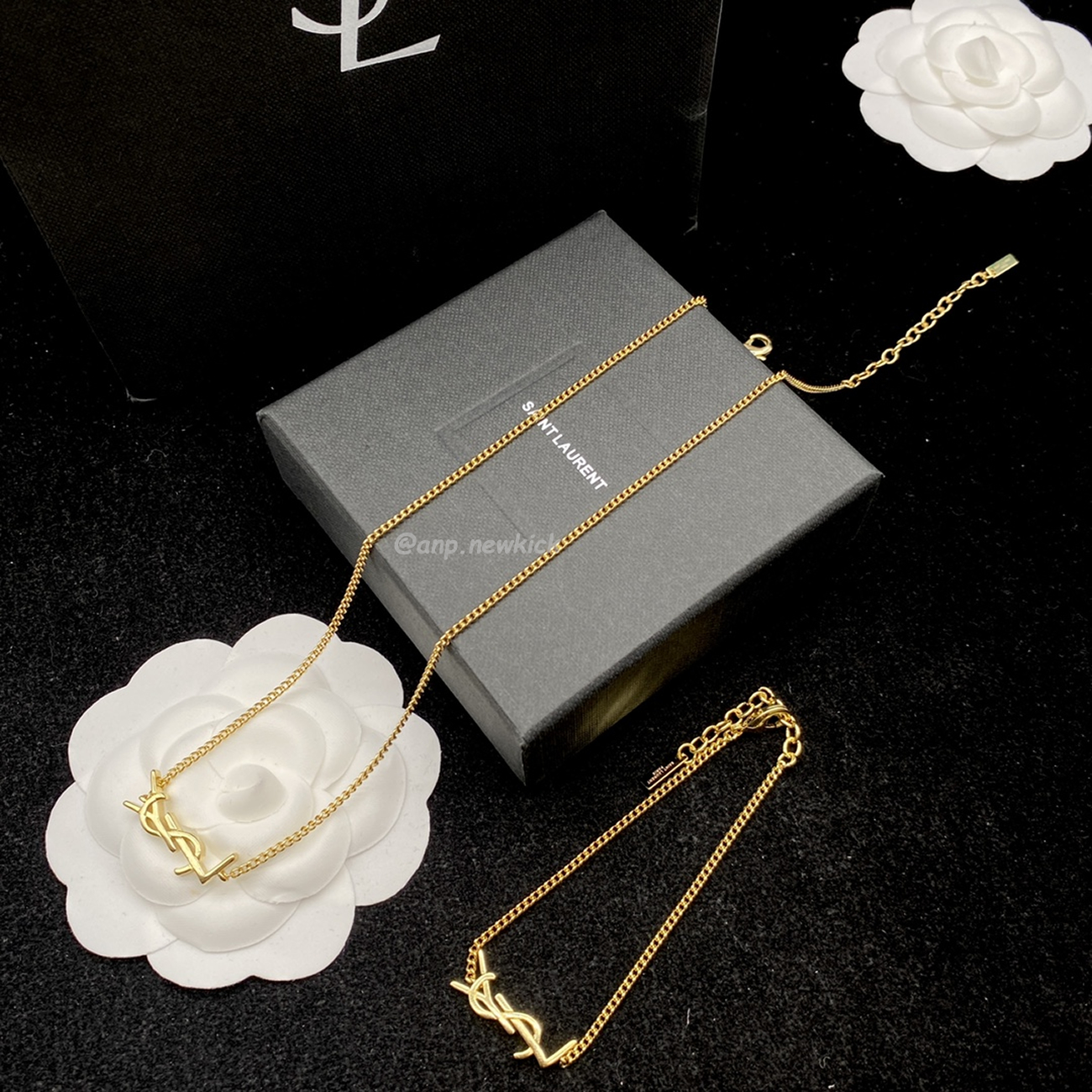 Saint Laurent Necklace Bracelet Suit (2) - www.newkick.vip
