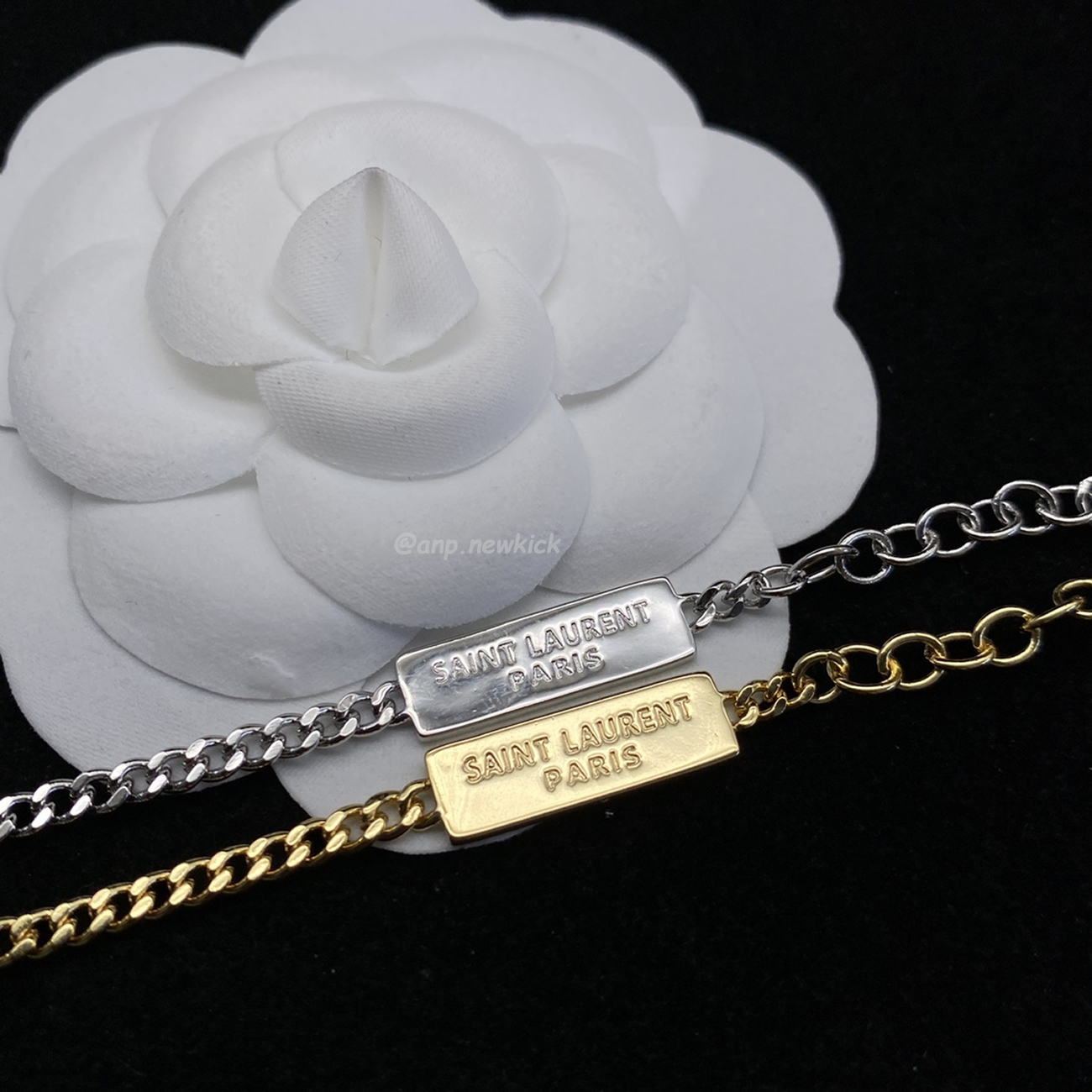 Saint Laurent Opyum Heart Charm Bracelet (8) - www.newkick.vip Saint Laurent Opyum Heart Charm Bracelet (8) - www.newkick.vip