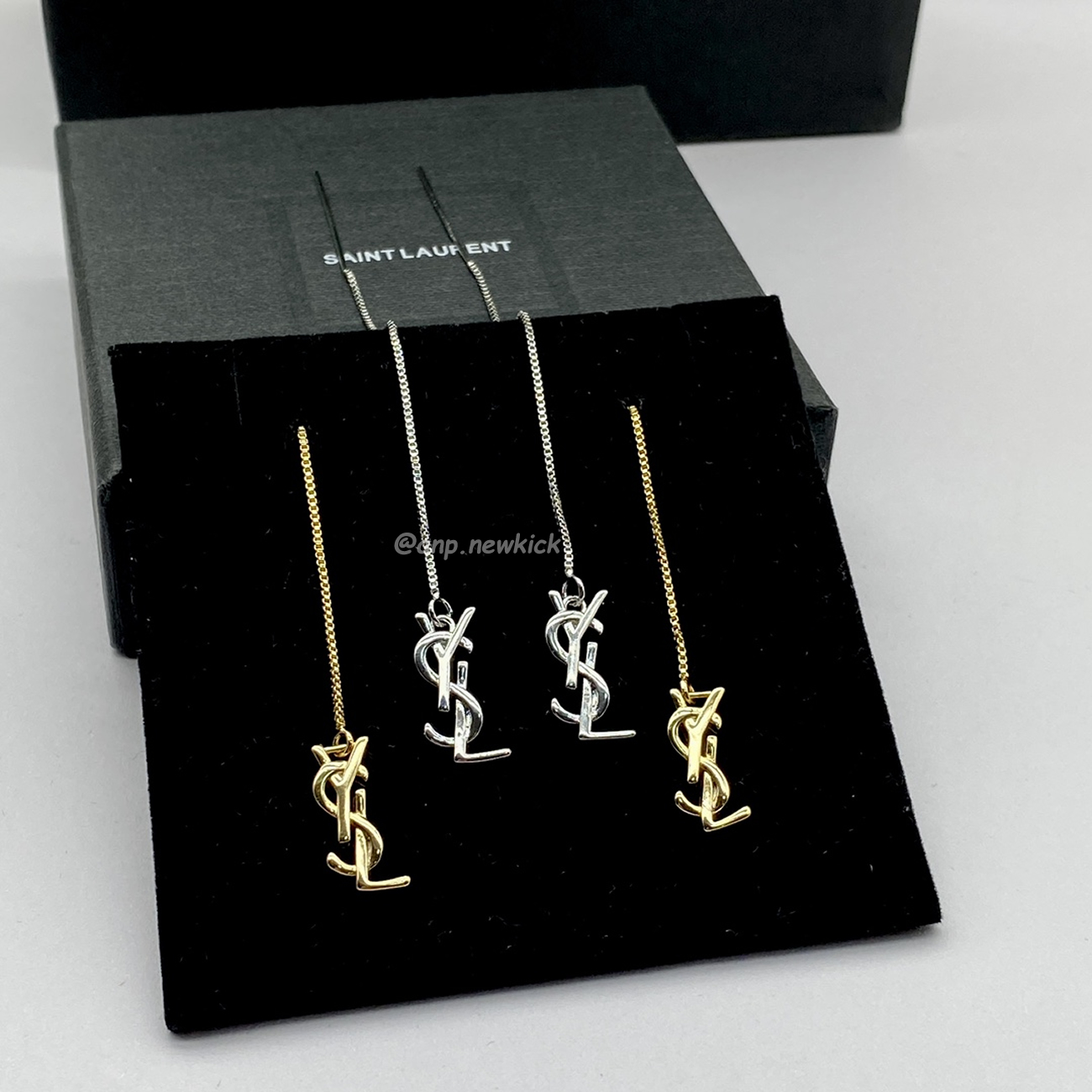Saint Laurent Opyum Ysl Hanging Earrings (2) - www.newkick.org Saint Laurent Opyum Ysl Hanging Earrings (2) - www.newkick.org